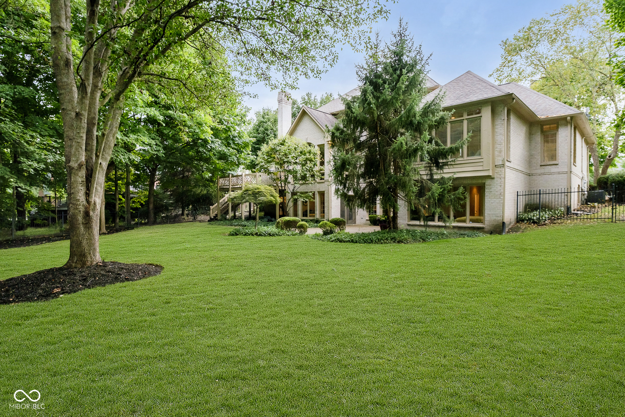 12165 Woods Bay Place