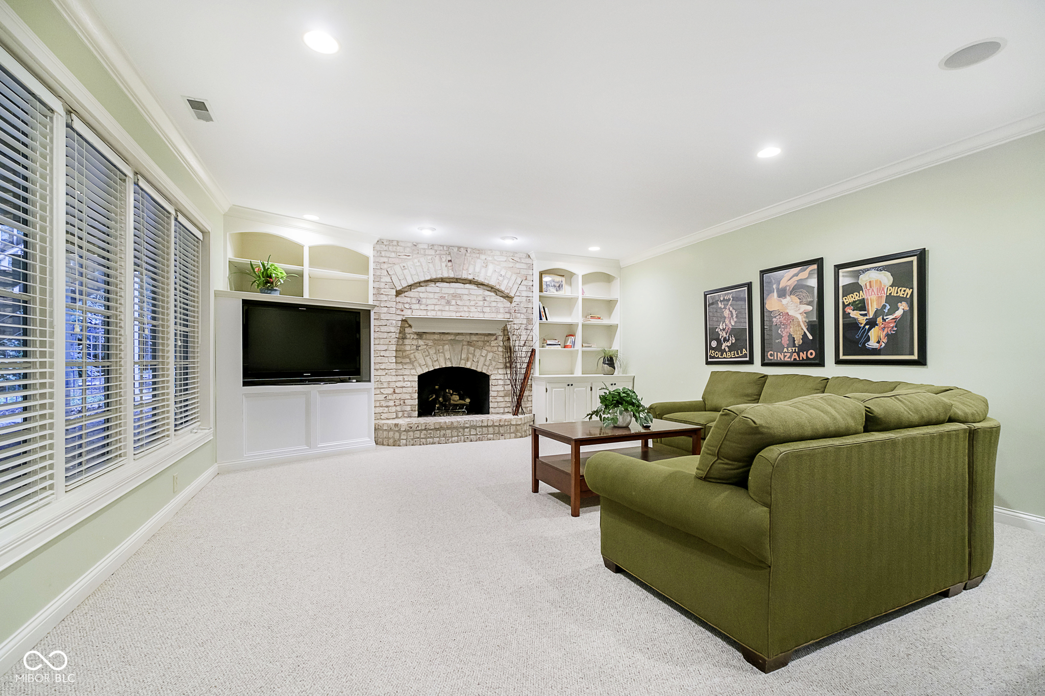 12165 Woods Bay Place