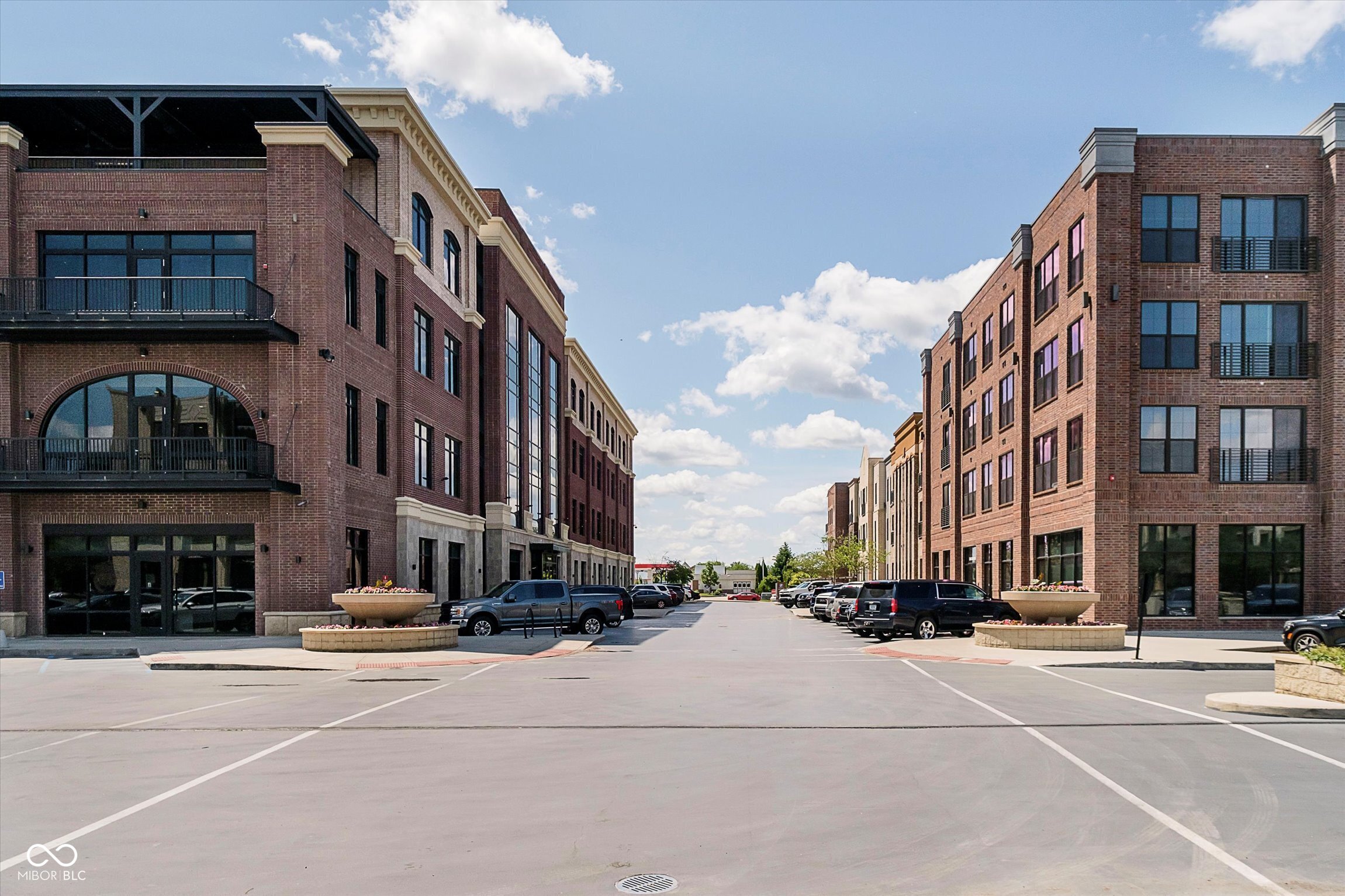 15 W Executive Drive Unit: 104