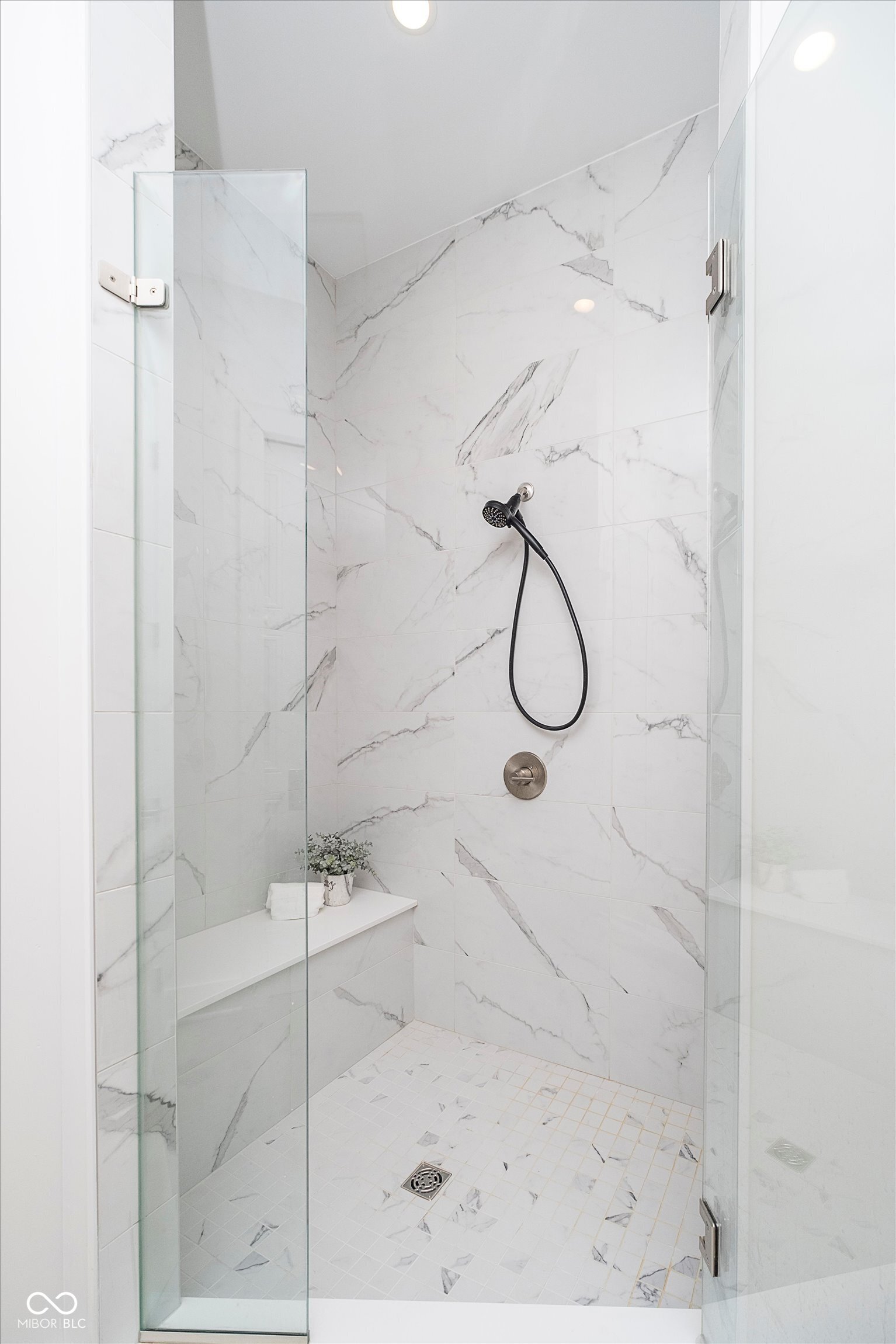 15 W Executive Drive Unit: 104