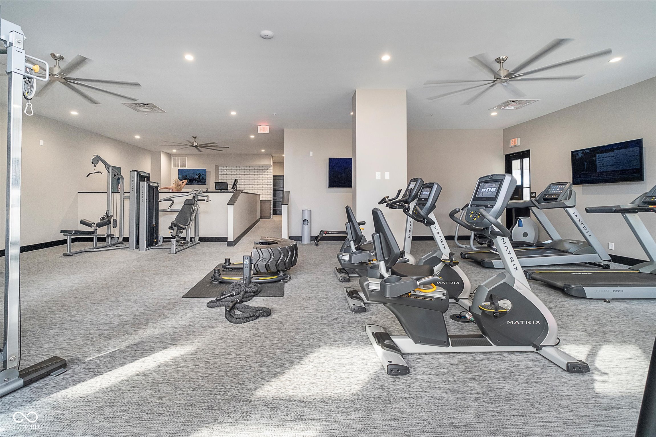 15 W Executive Drive Unit: 104