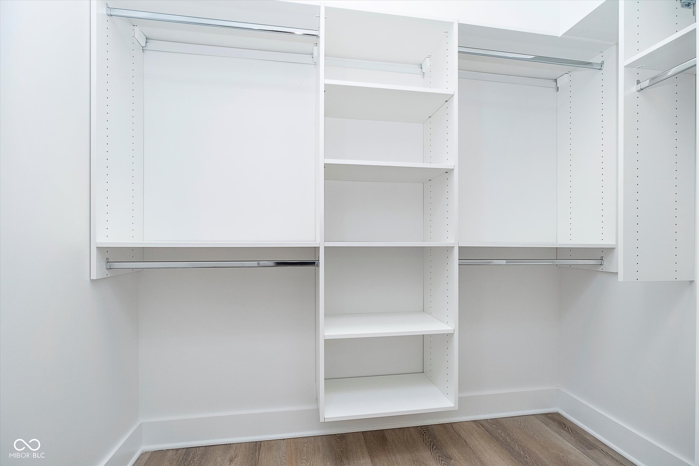 15 W Executive Drive Unit: 104