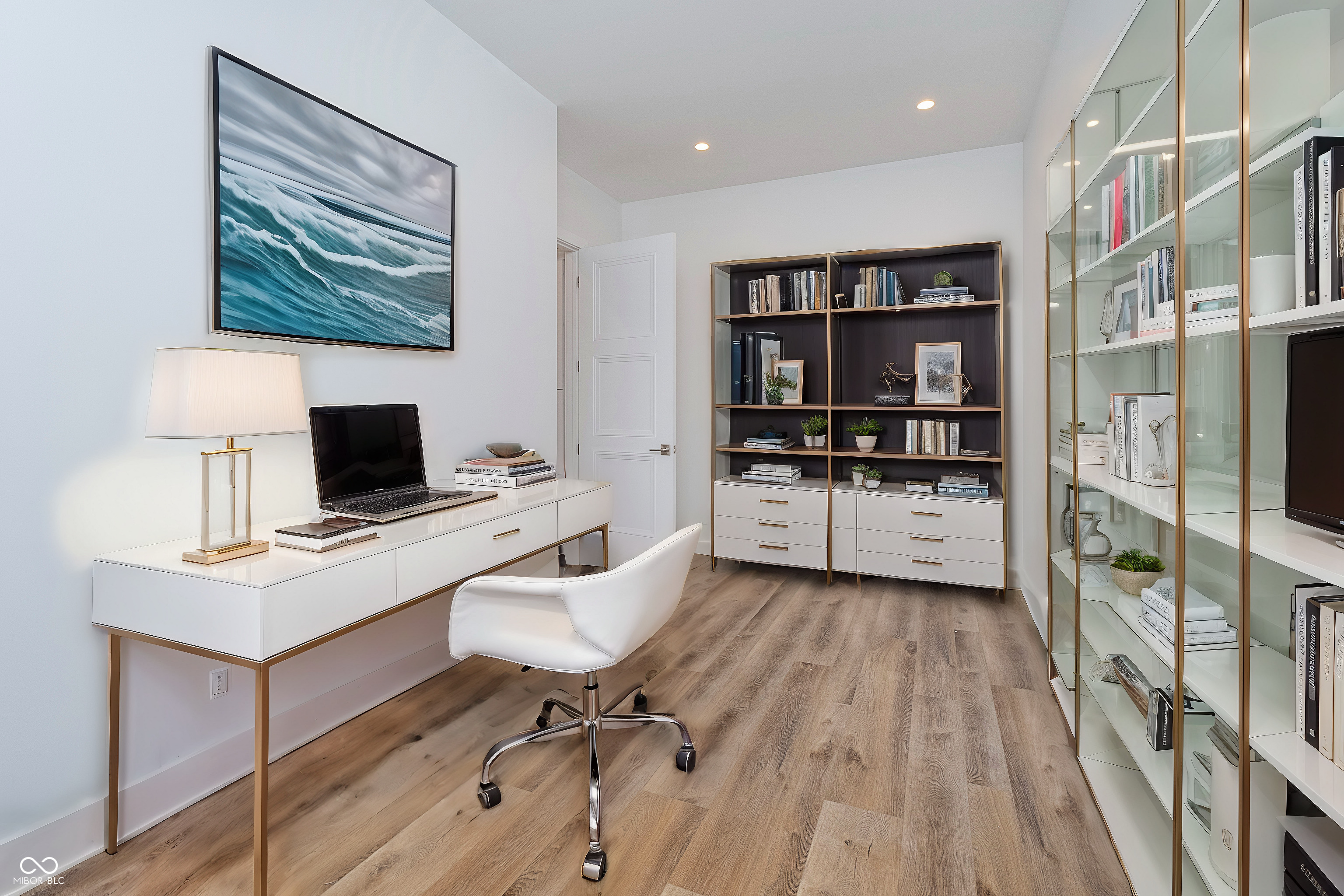 15 W Executive Drive Unit: 104