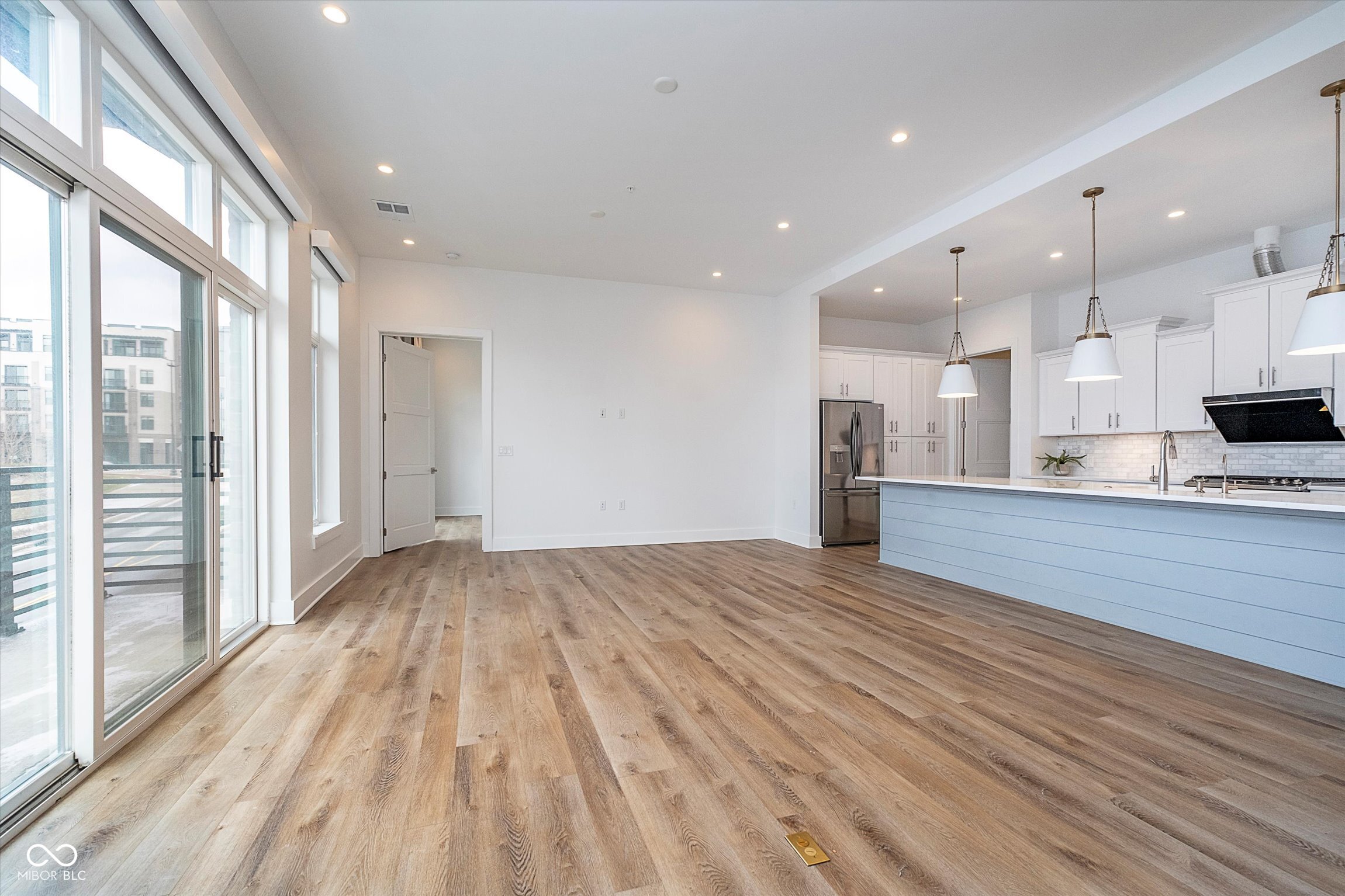 15 W Executive Drive Unit: 104