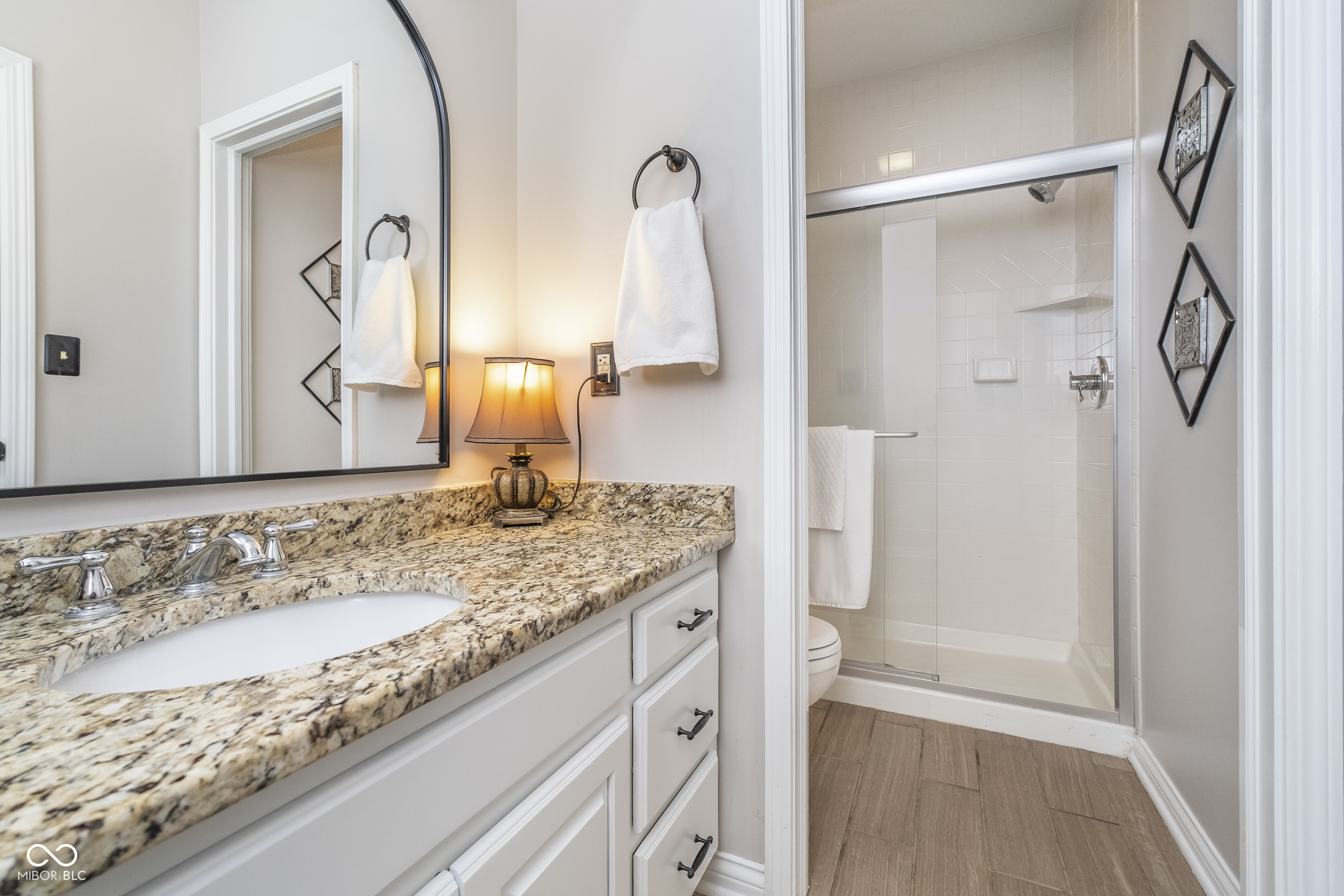 11727 Windpointe Pass