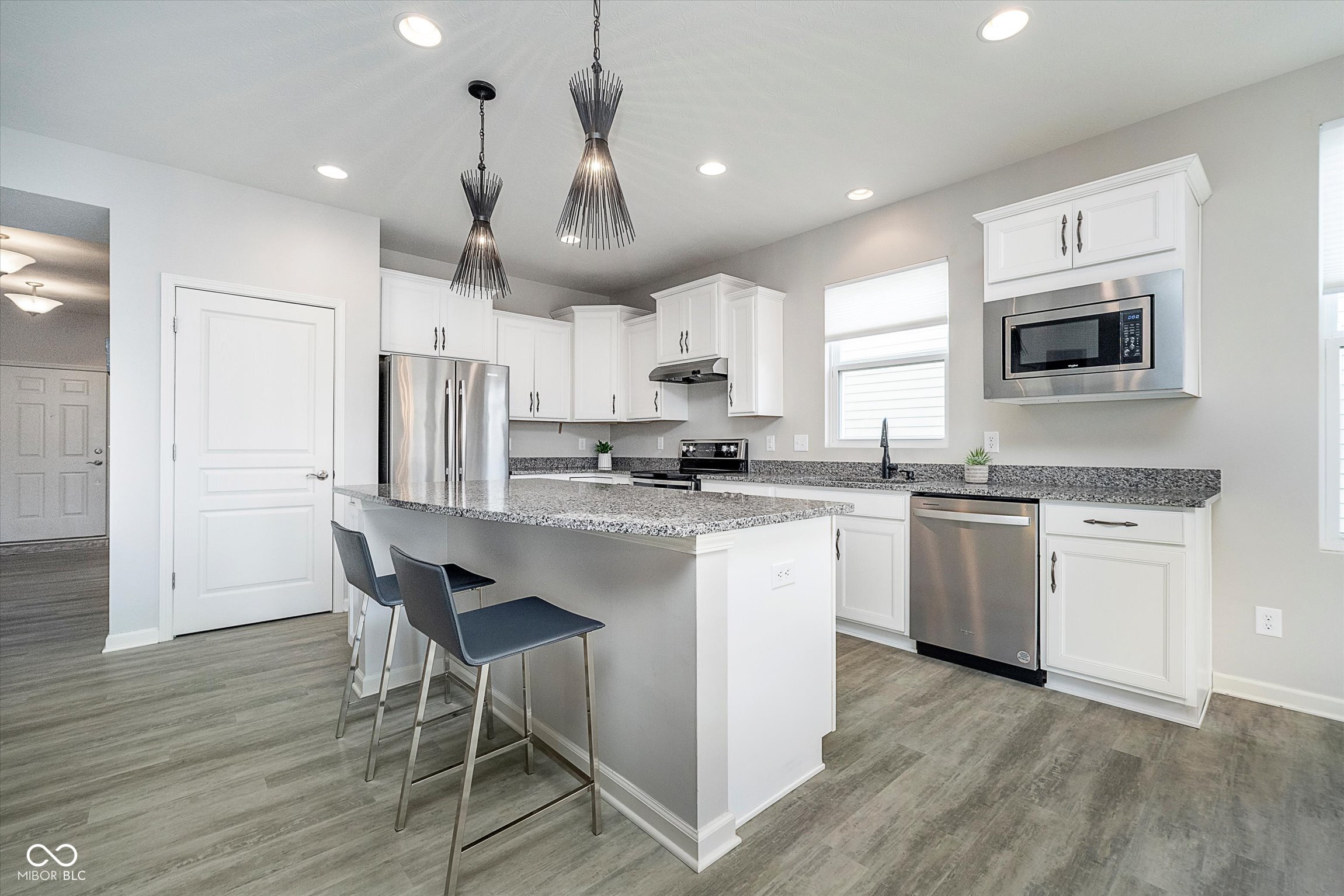 568 Harstad Boulevard