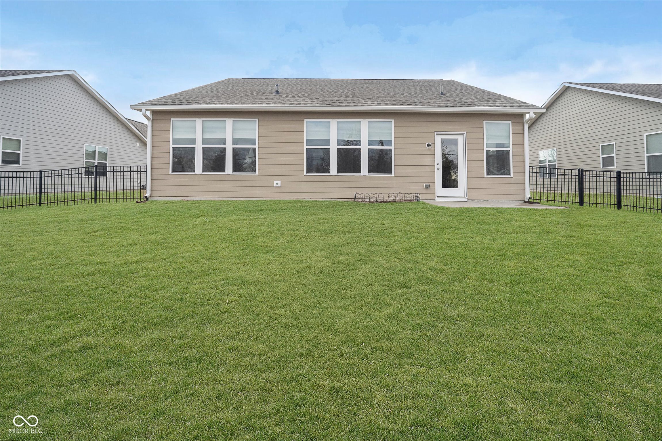 568 Harstad Boulevard