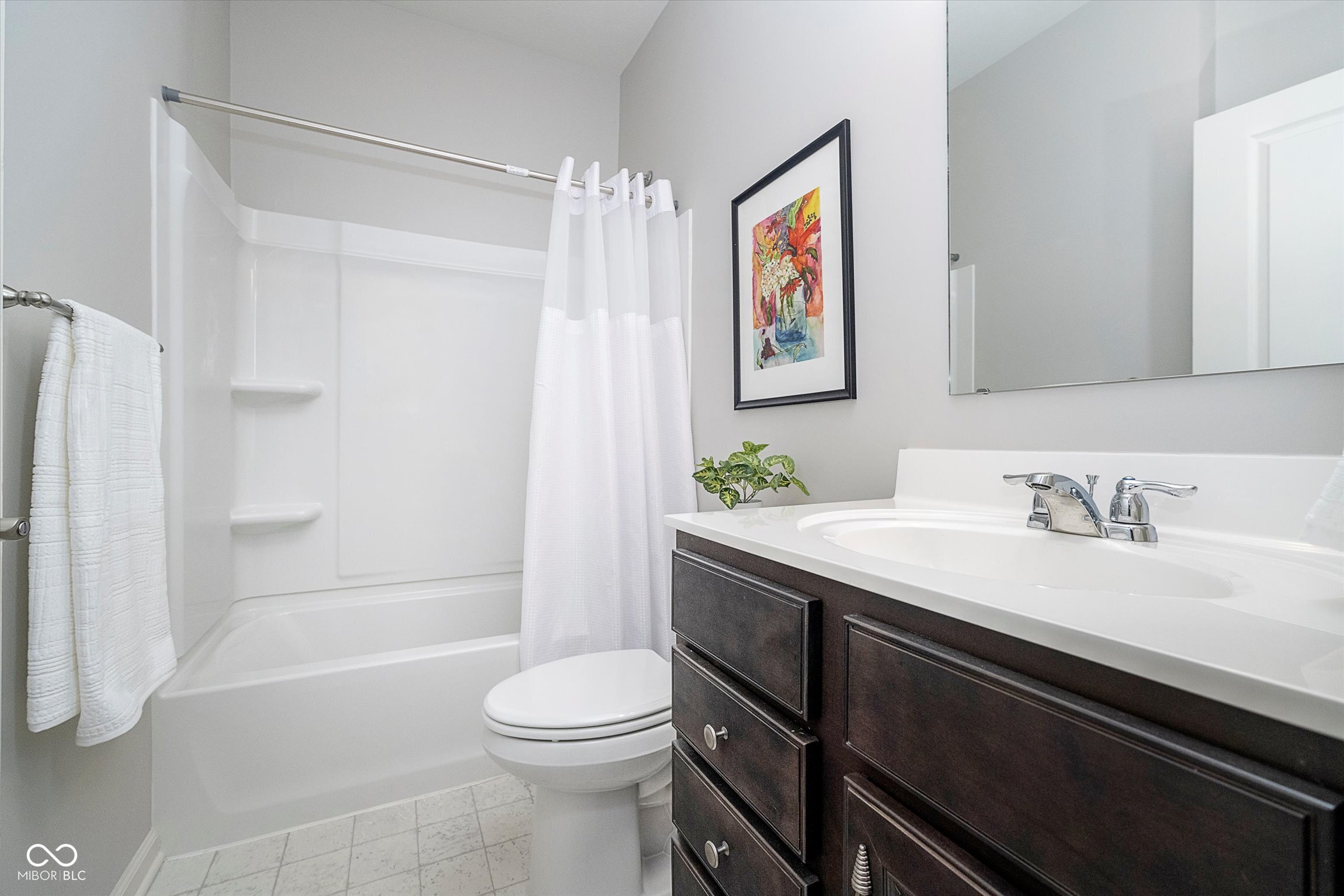 568 Harstad Boulevard