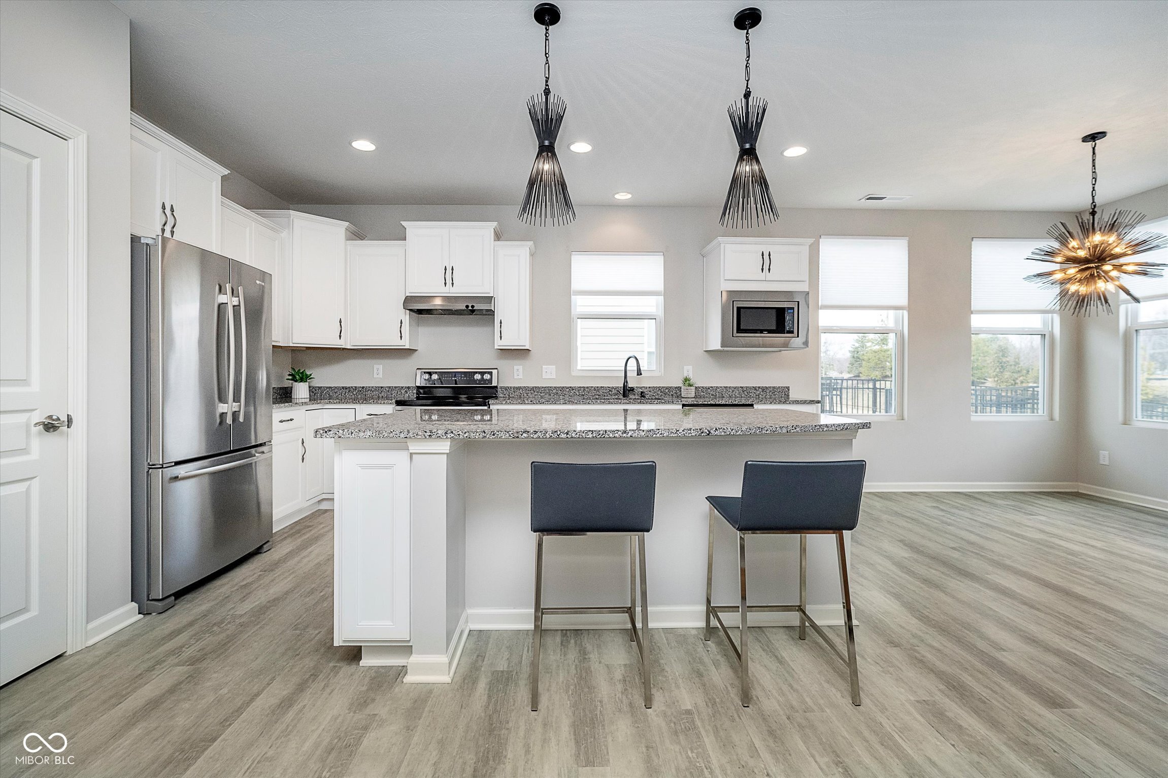 568 Harstad Boulevard