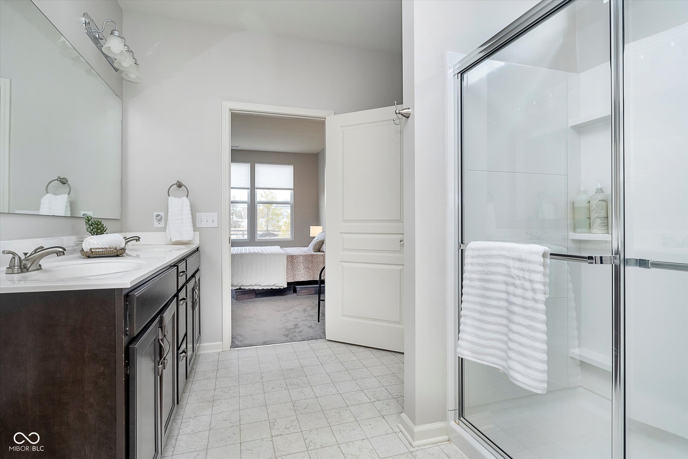 568 Harstad Boulevard