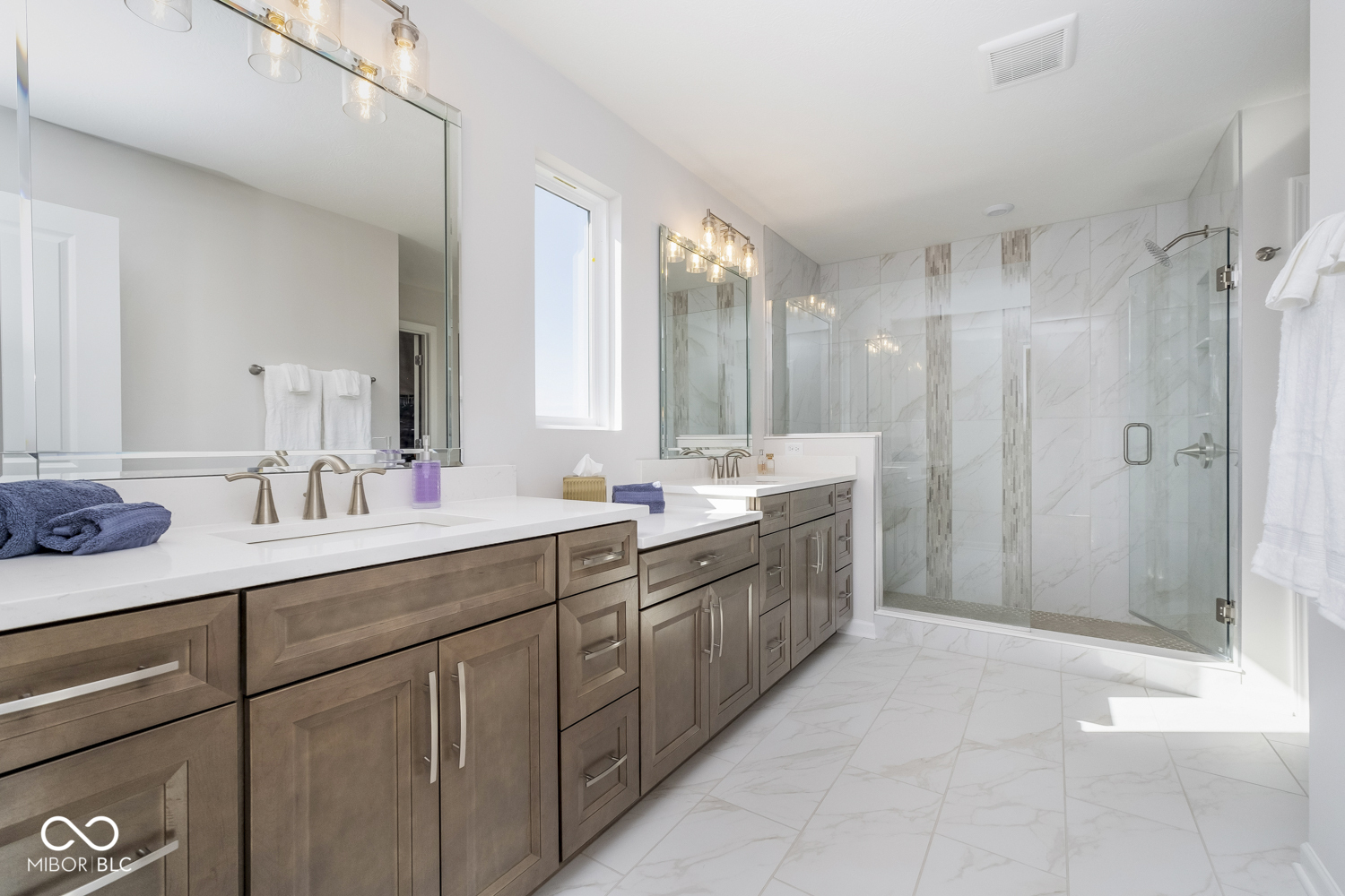 6609 N Dogwood Drive