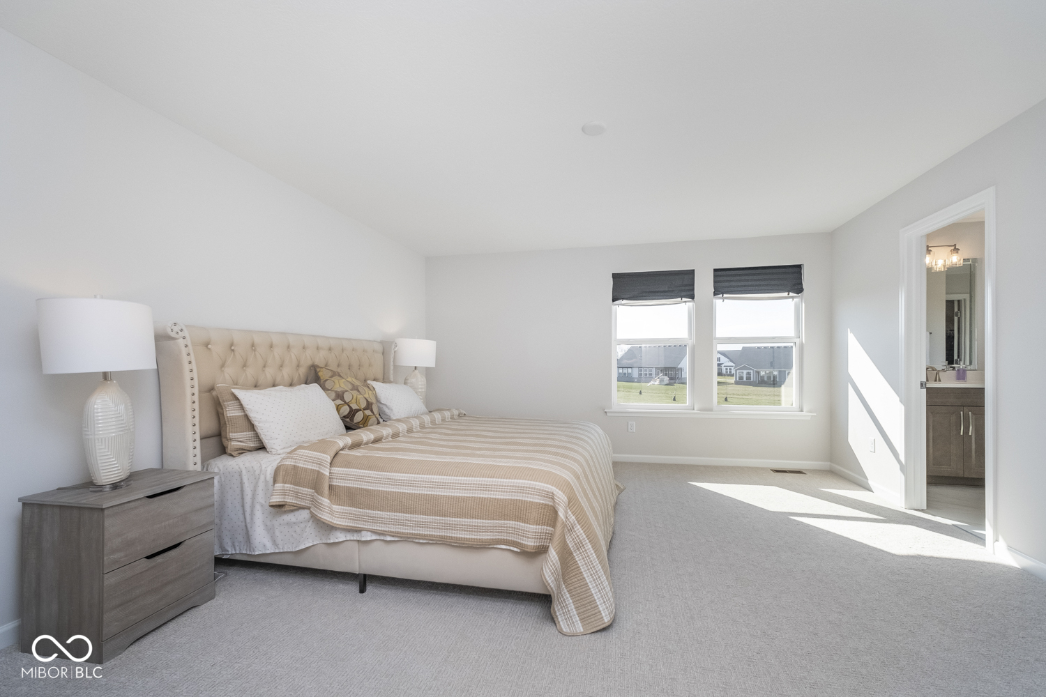 6609 N Dogwood Drive