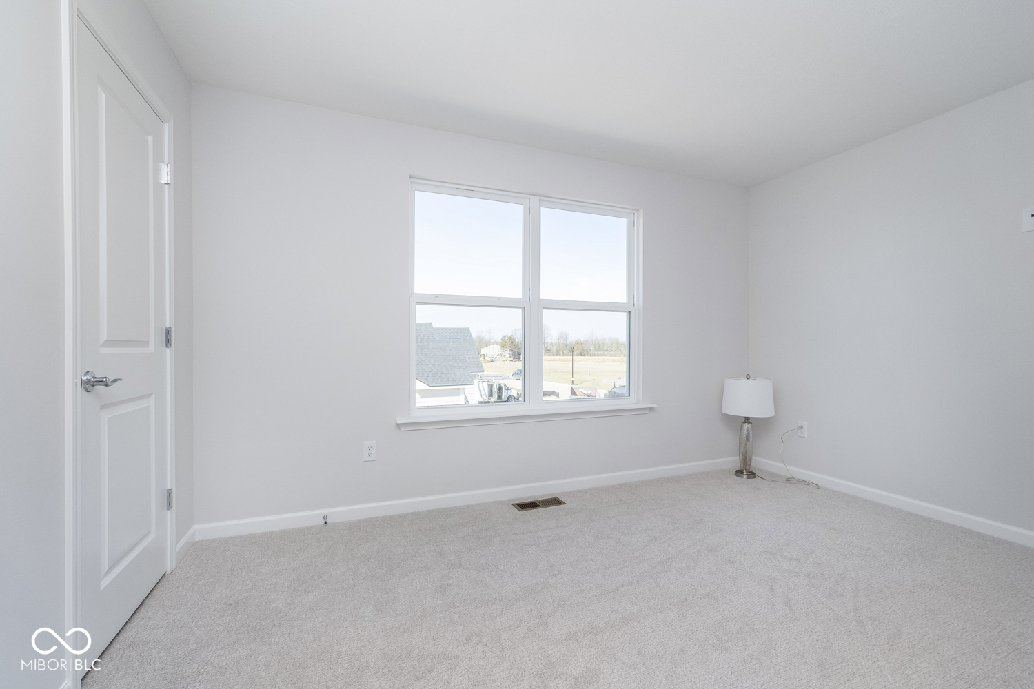 6609 N Dogwood Drive