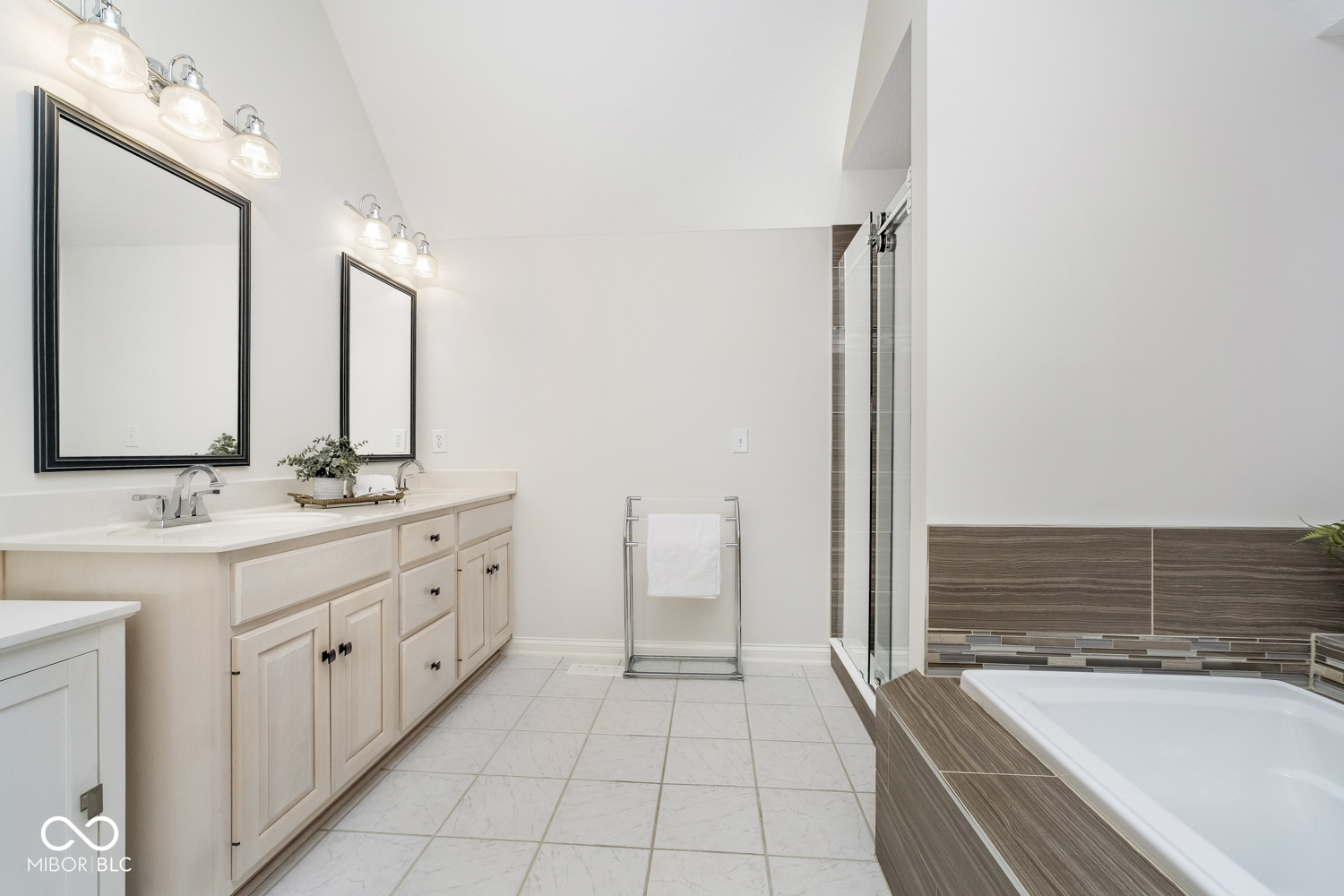 11650 Pebblepointe Pass