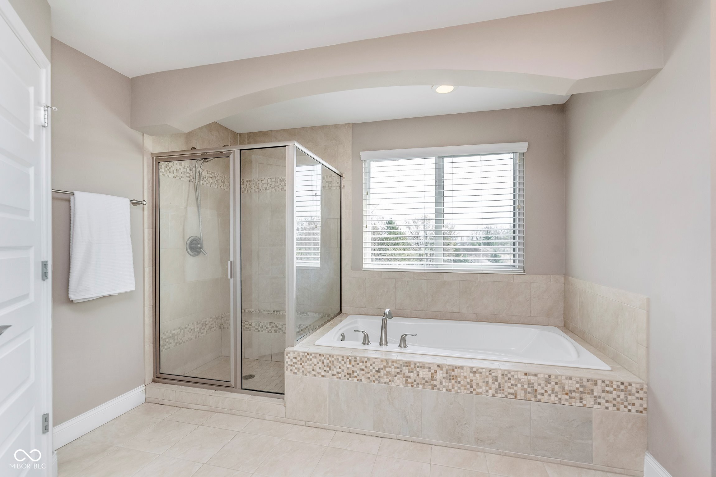 3728 Dunellen Circle