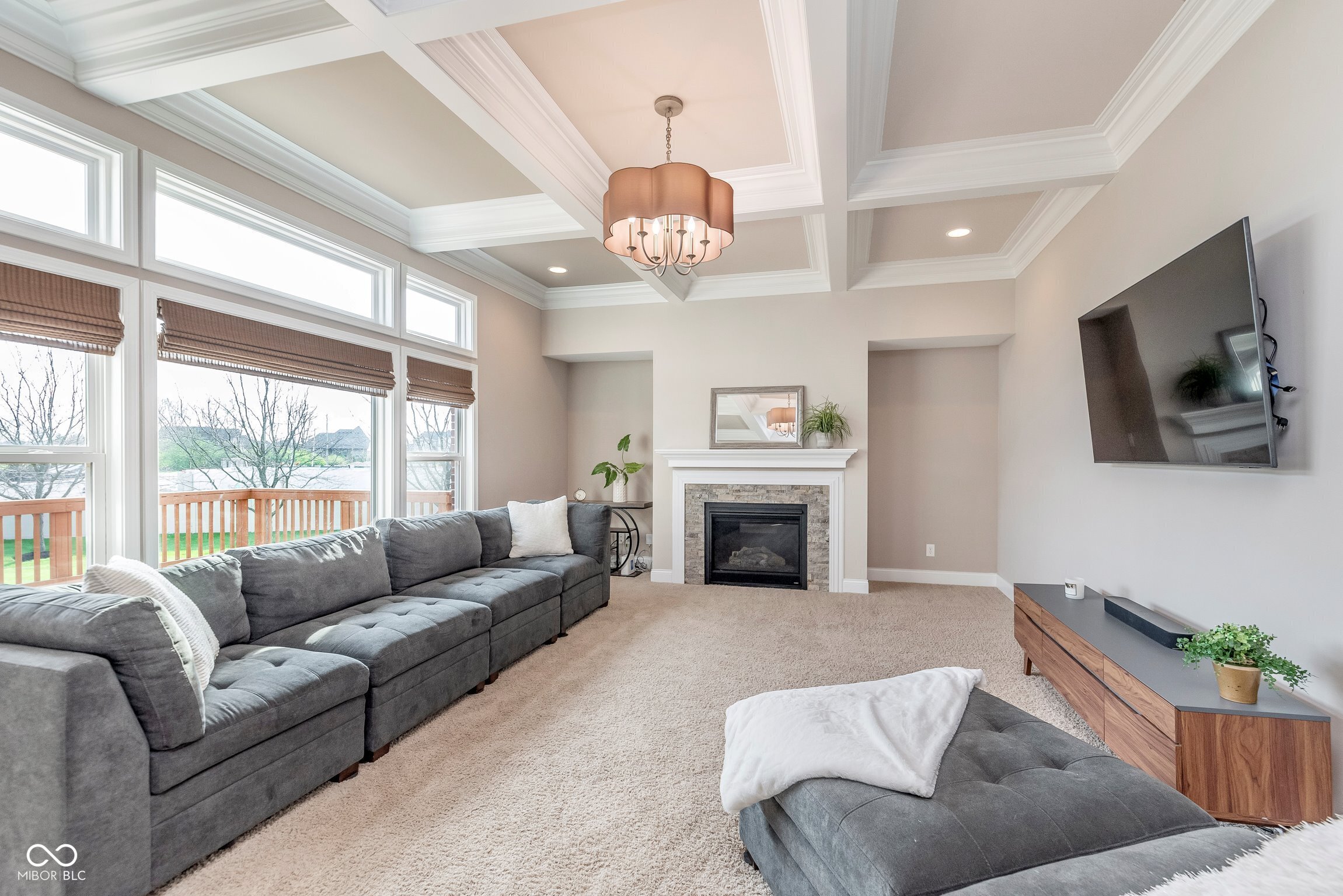 3728 Dunellen Circle