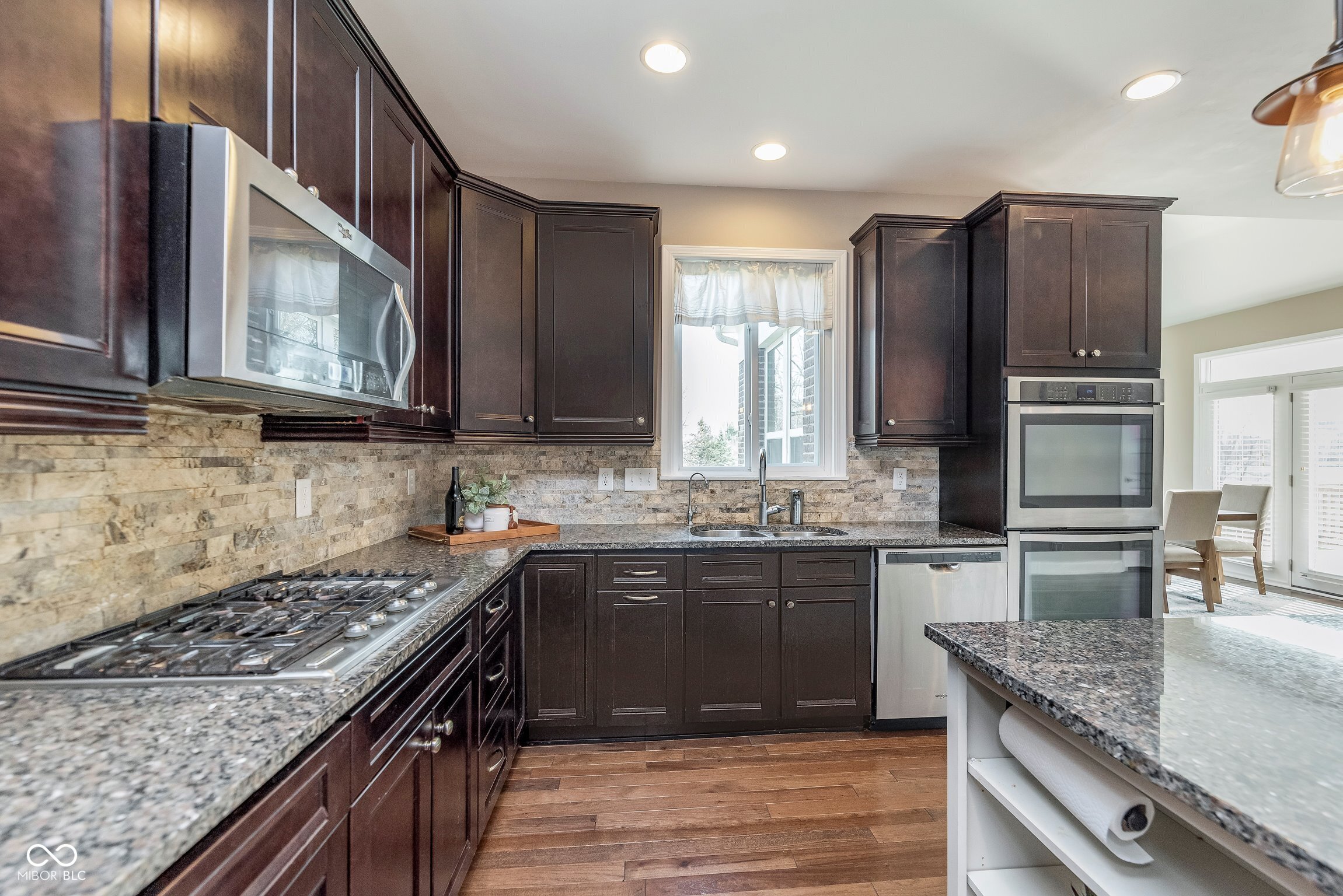 3728 Dunellen Circle