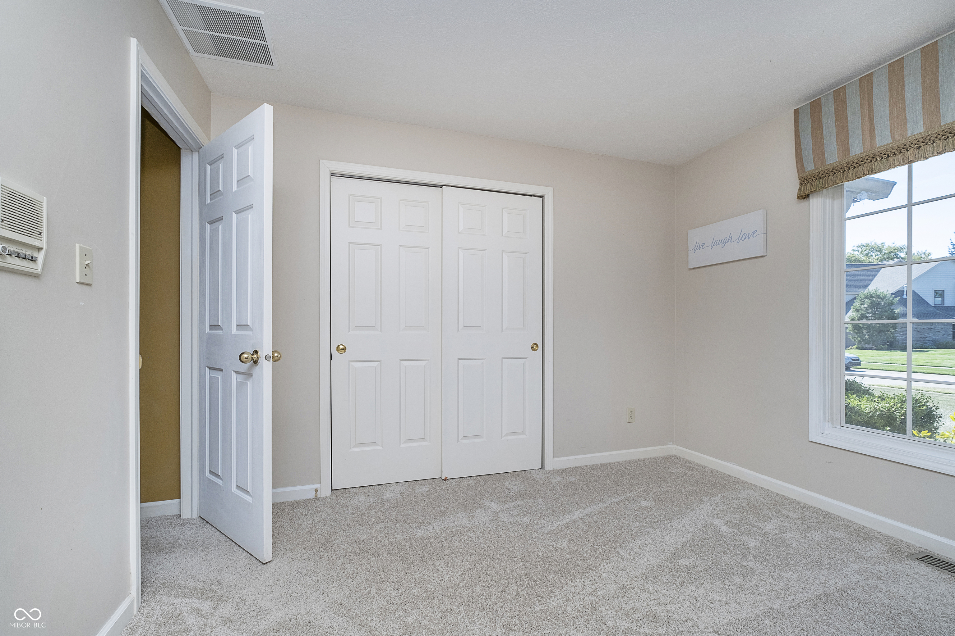 11697 Whisper Bay Court