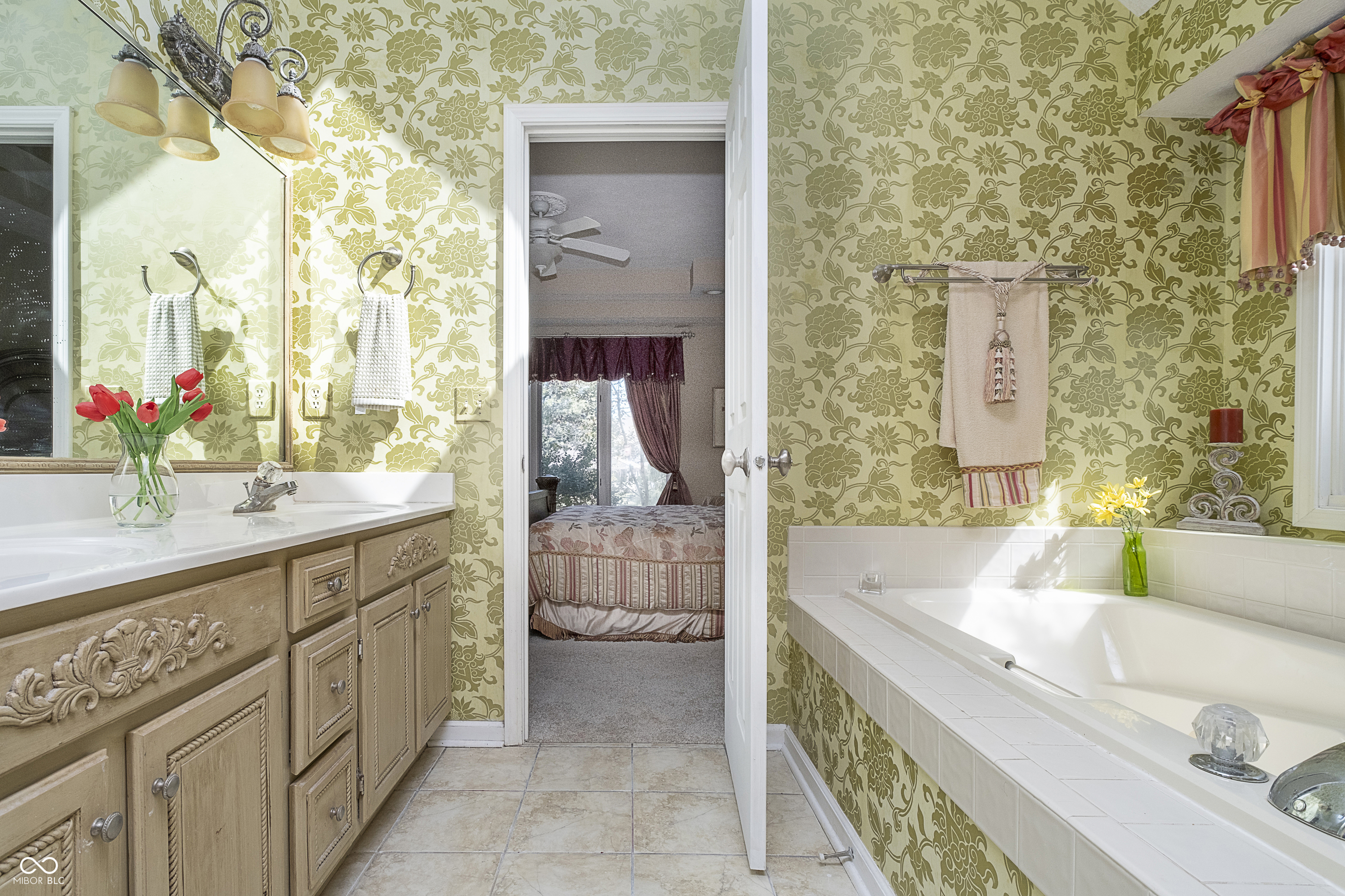 11697 Whisper Bay Court