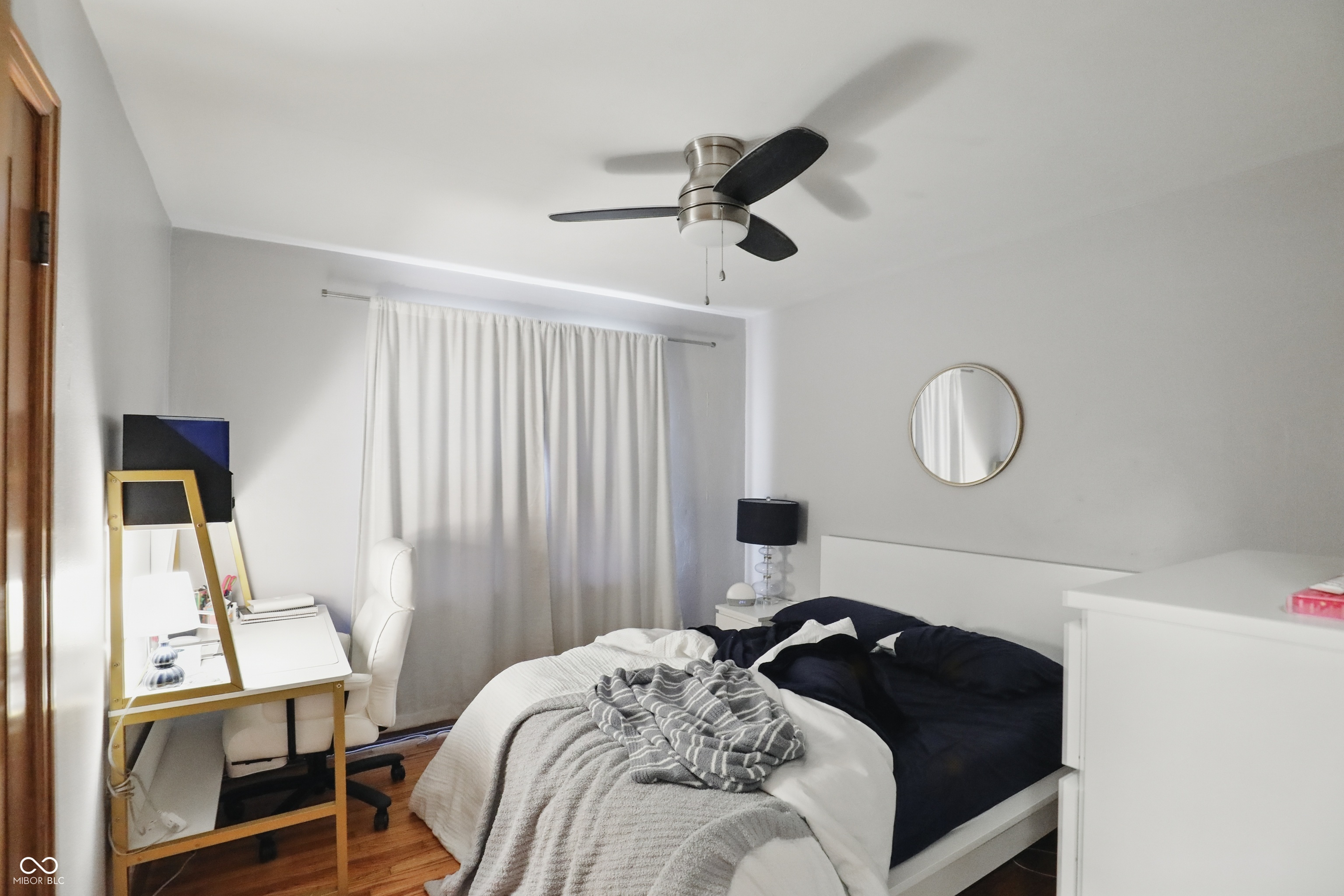 4610 Rookwood Avenue