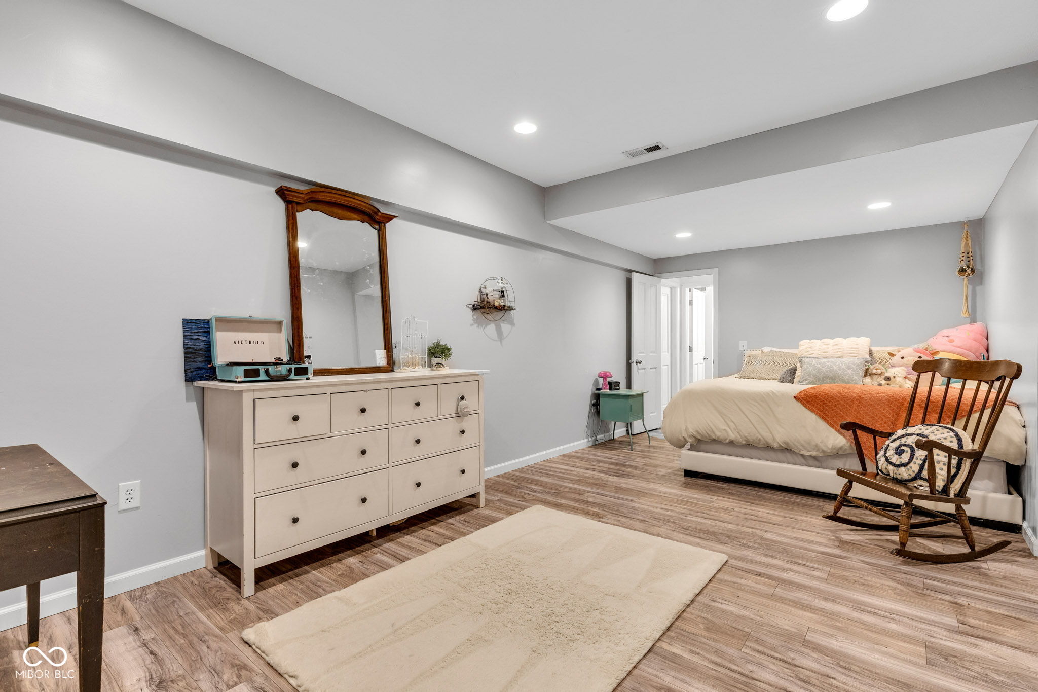 8973 Carnation Drive