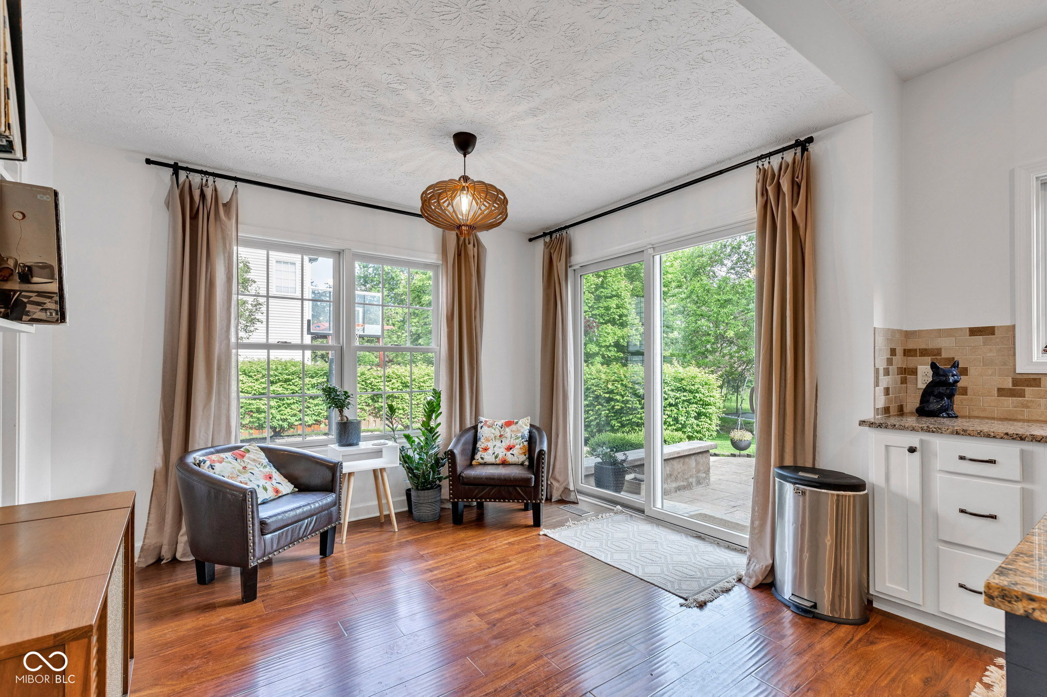 8973 Carnation Drive