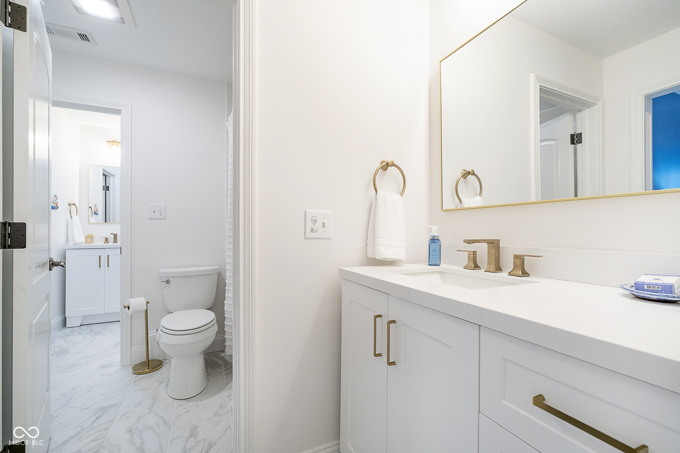 12192 Woods Bay Place