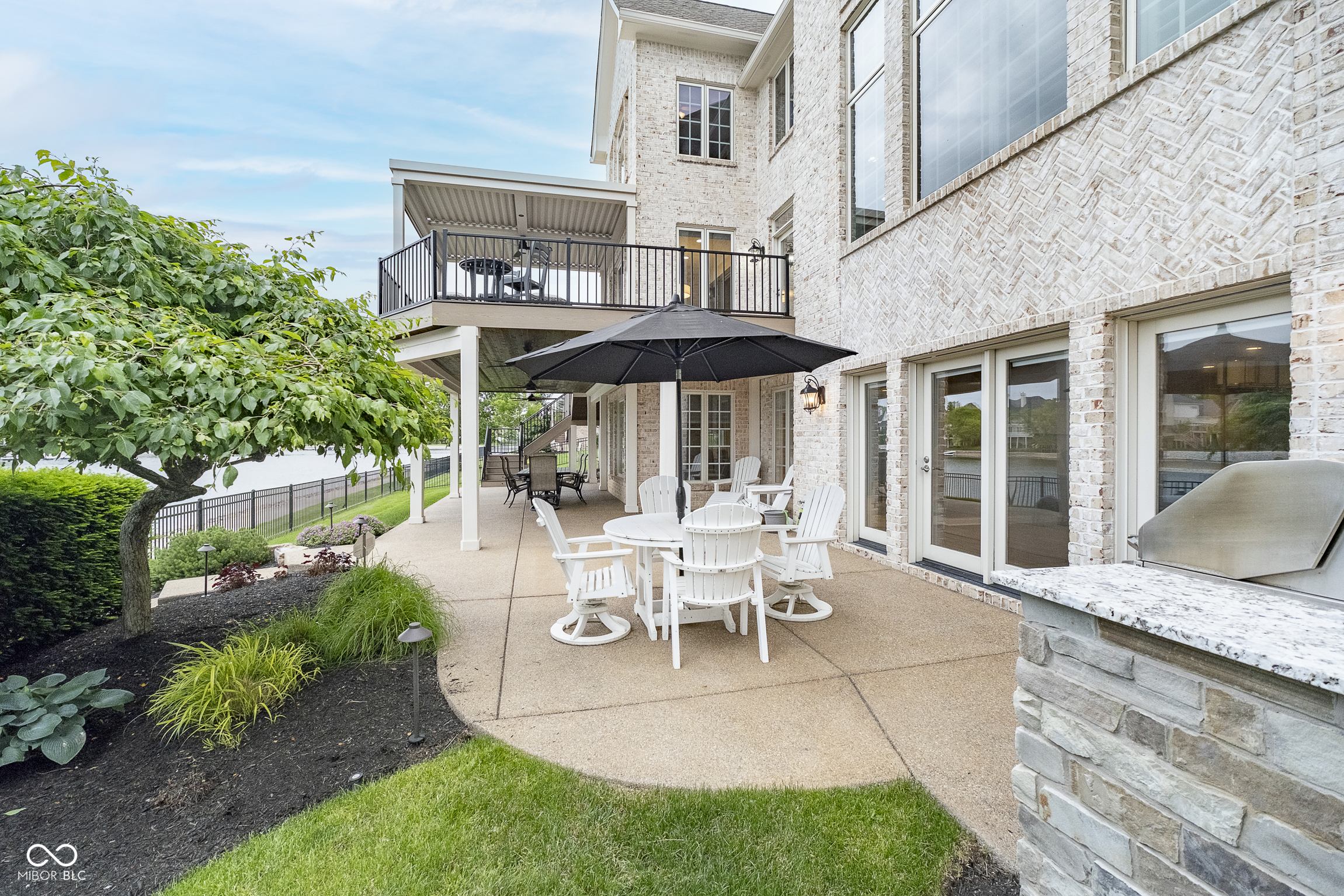 12192 Woods Bay Place