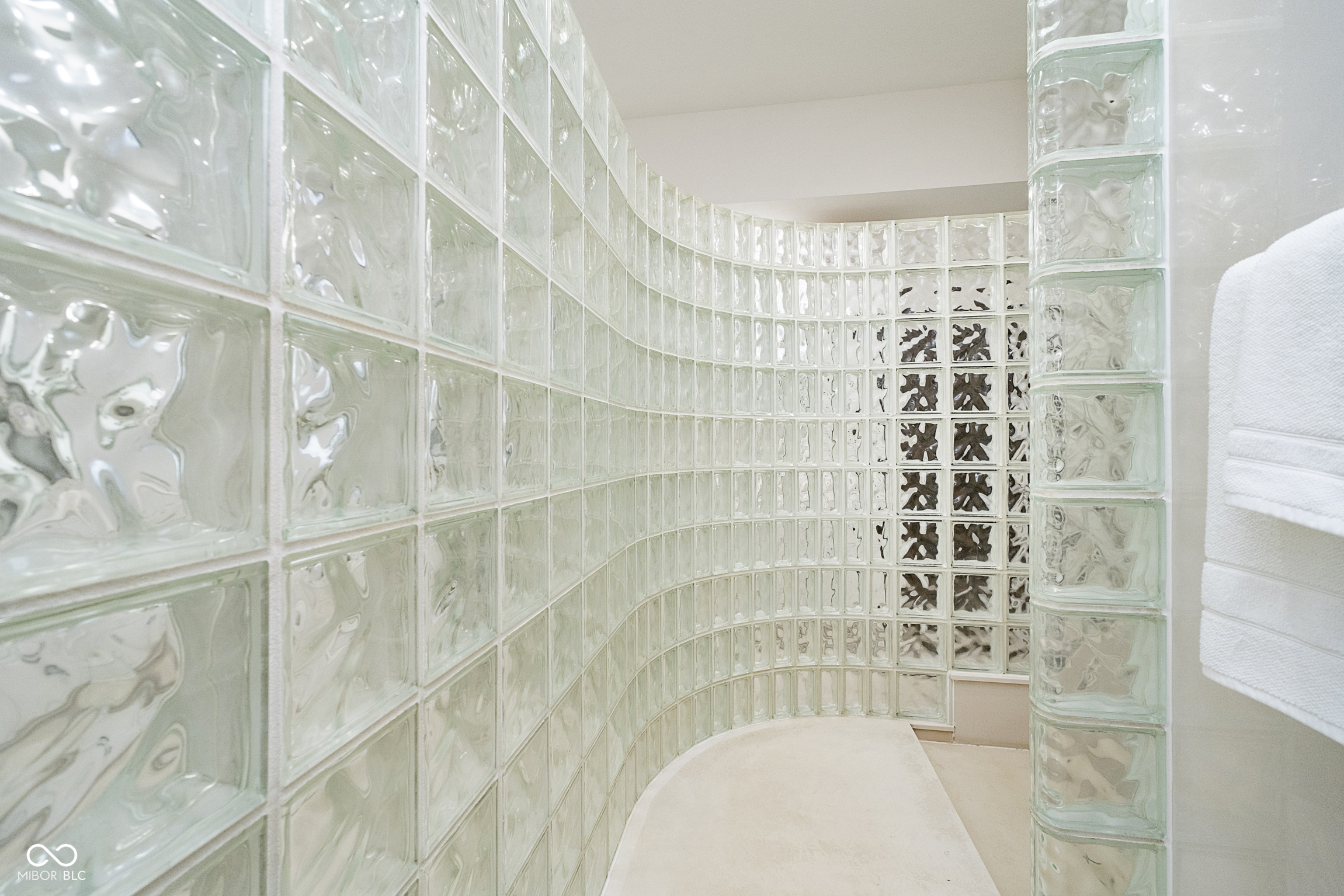 12192 Woods Bay Place