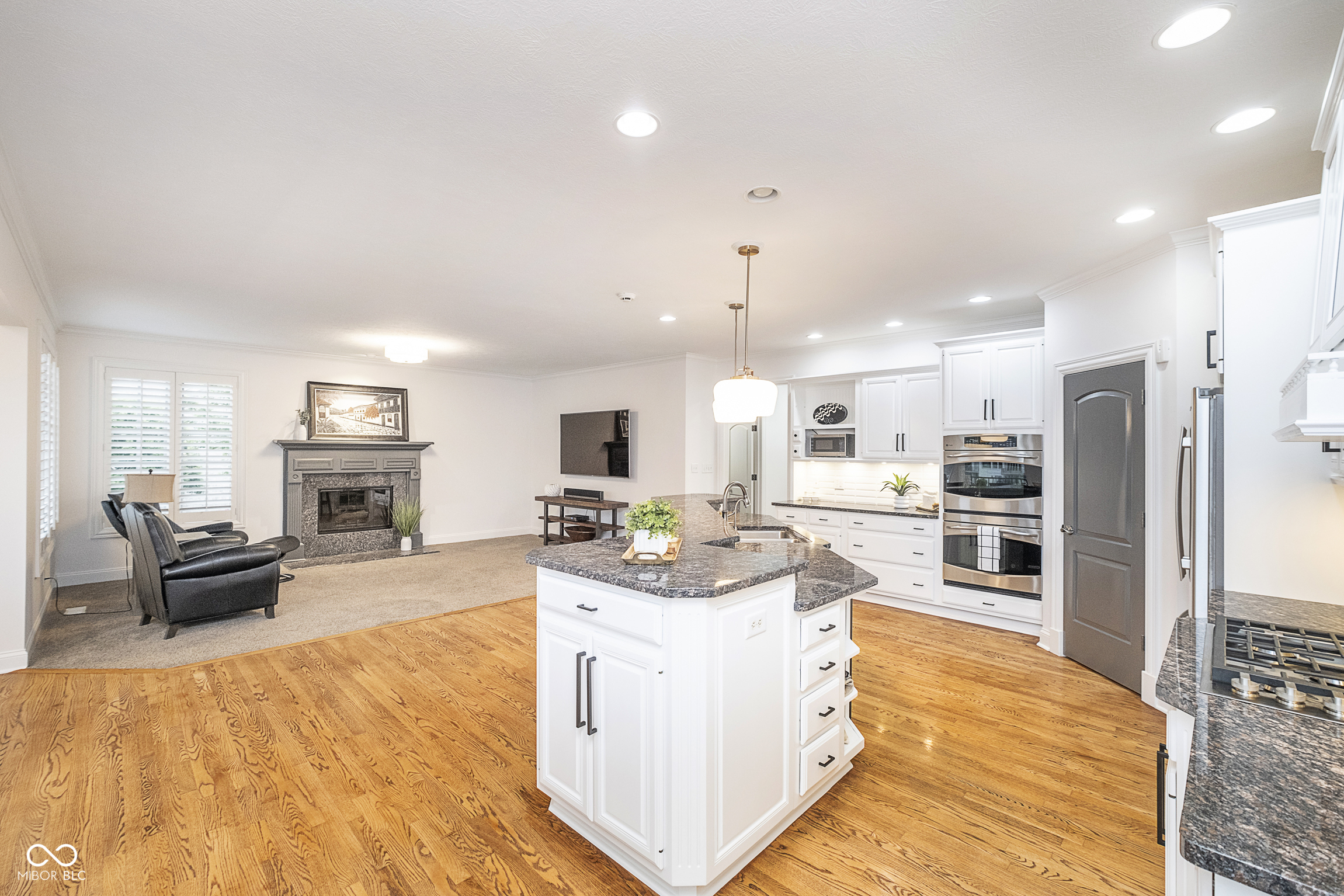 12192 Woods Bay Place