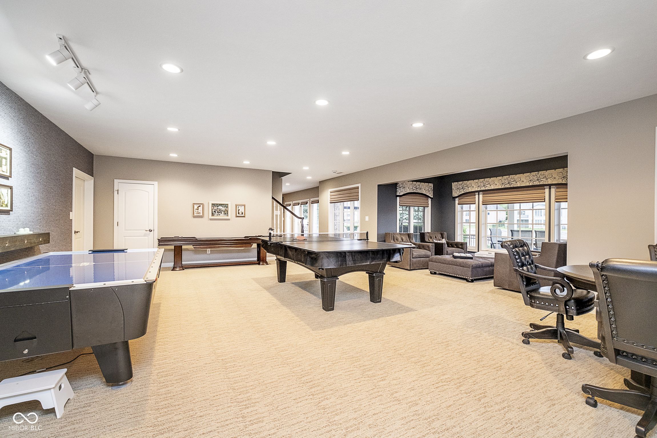 12192 Woods Bay Place