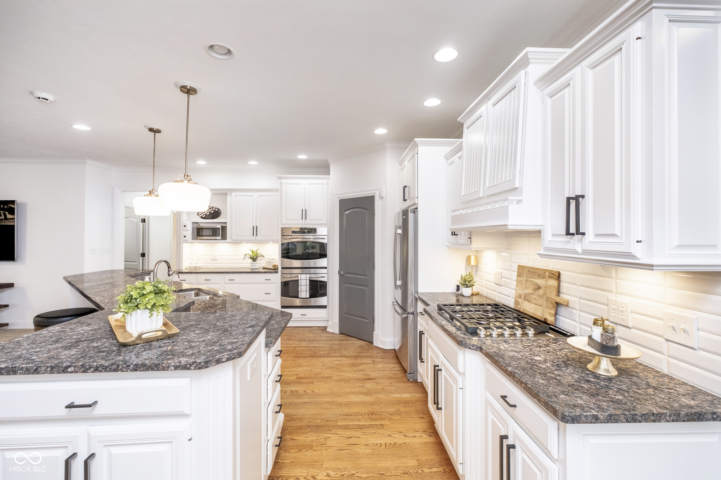 12192 Woods Bay Place