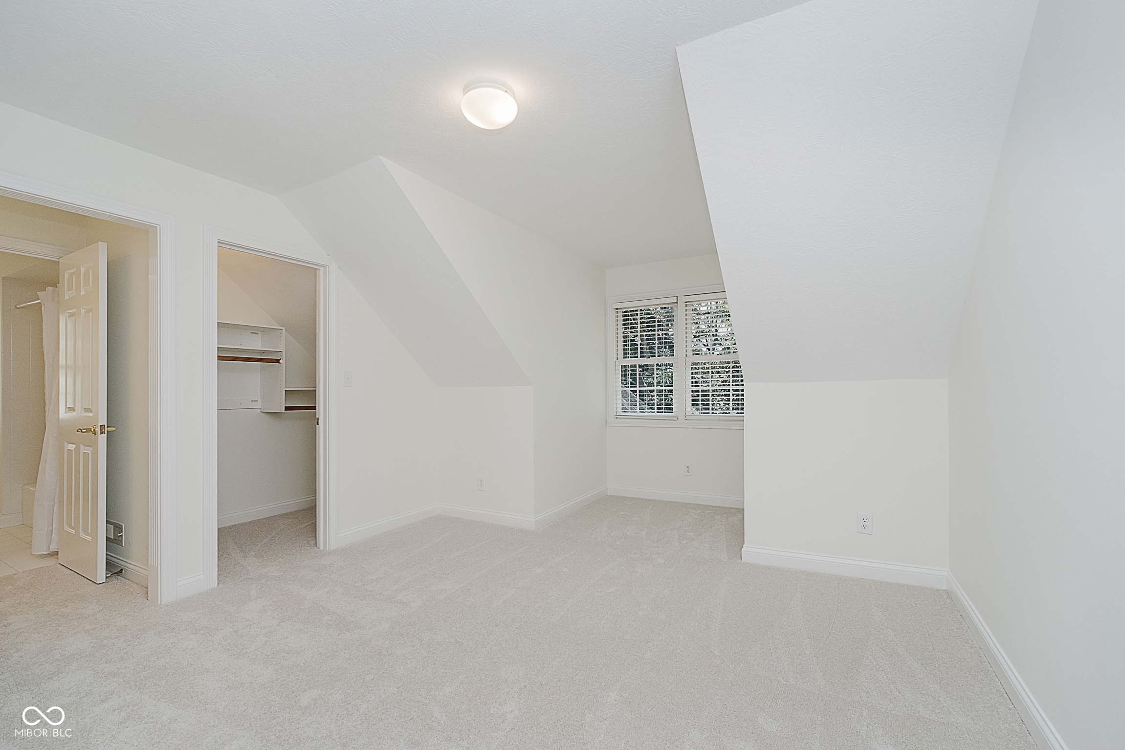 12360 Pebblepointe Pass