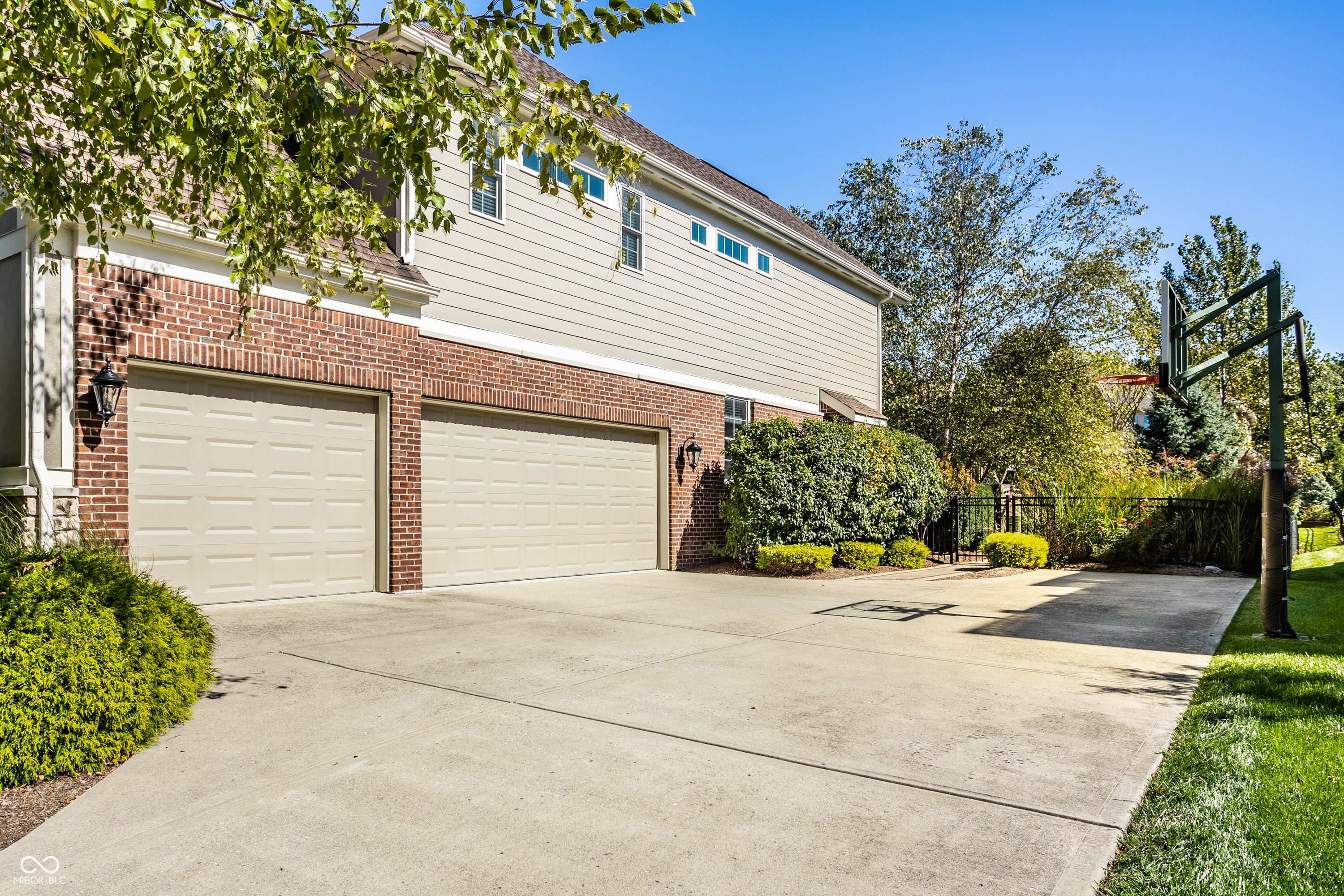 13239 Carmichael Lane