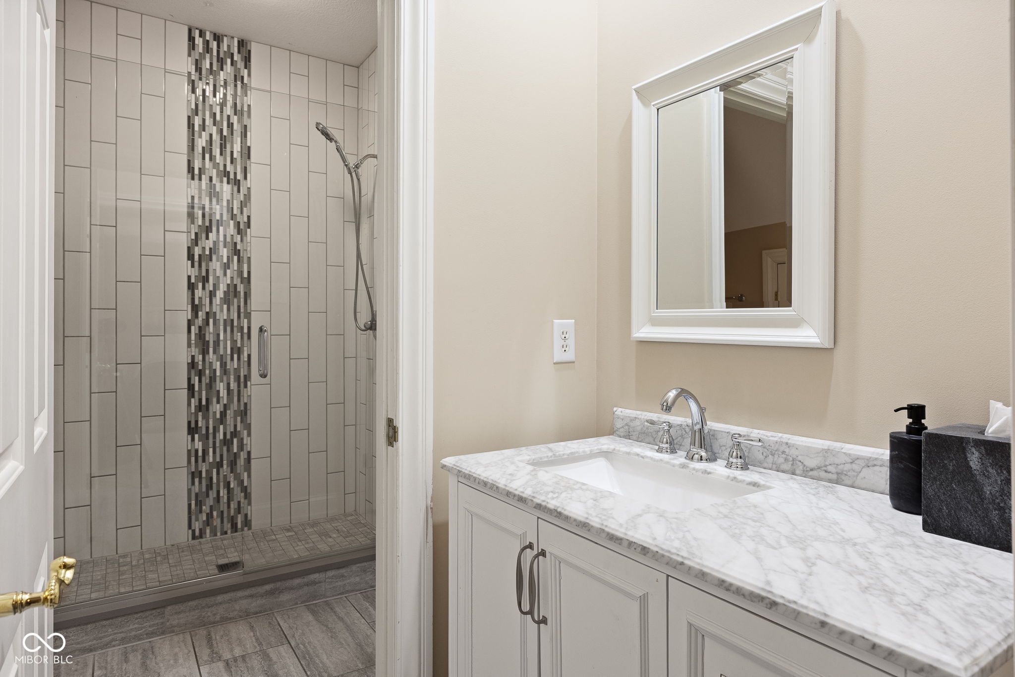 4530 Chase Oak Court