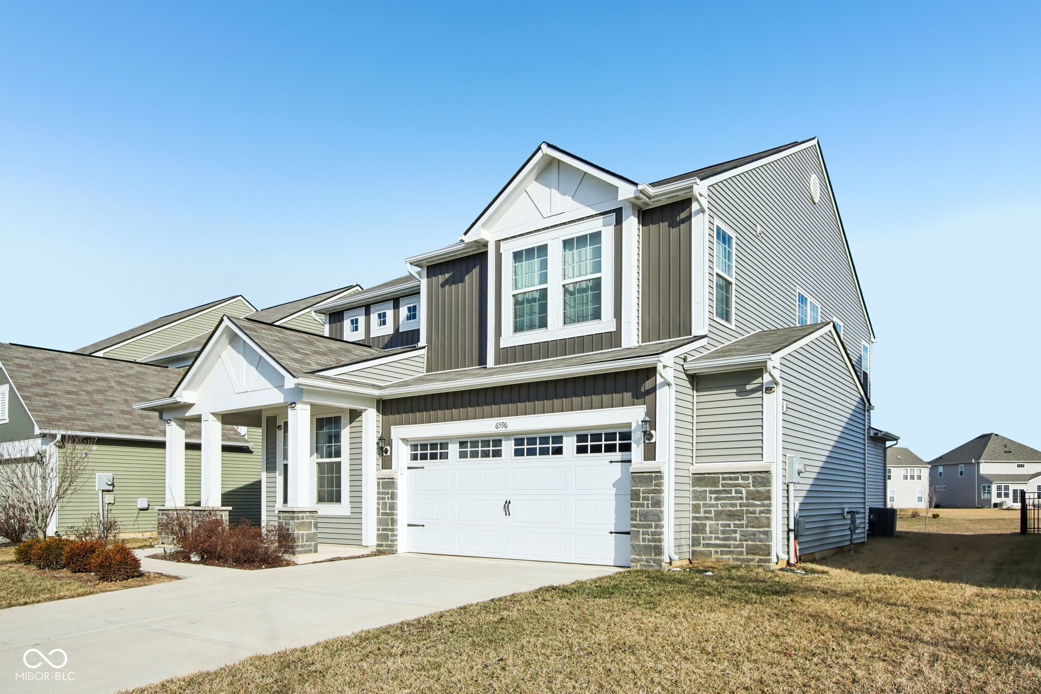 6596 Overlander Lane