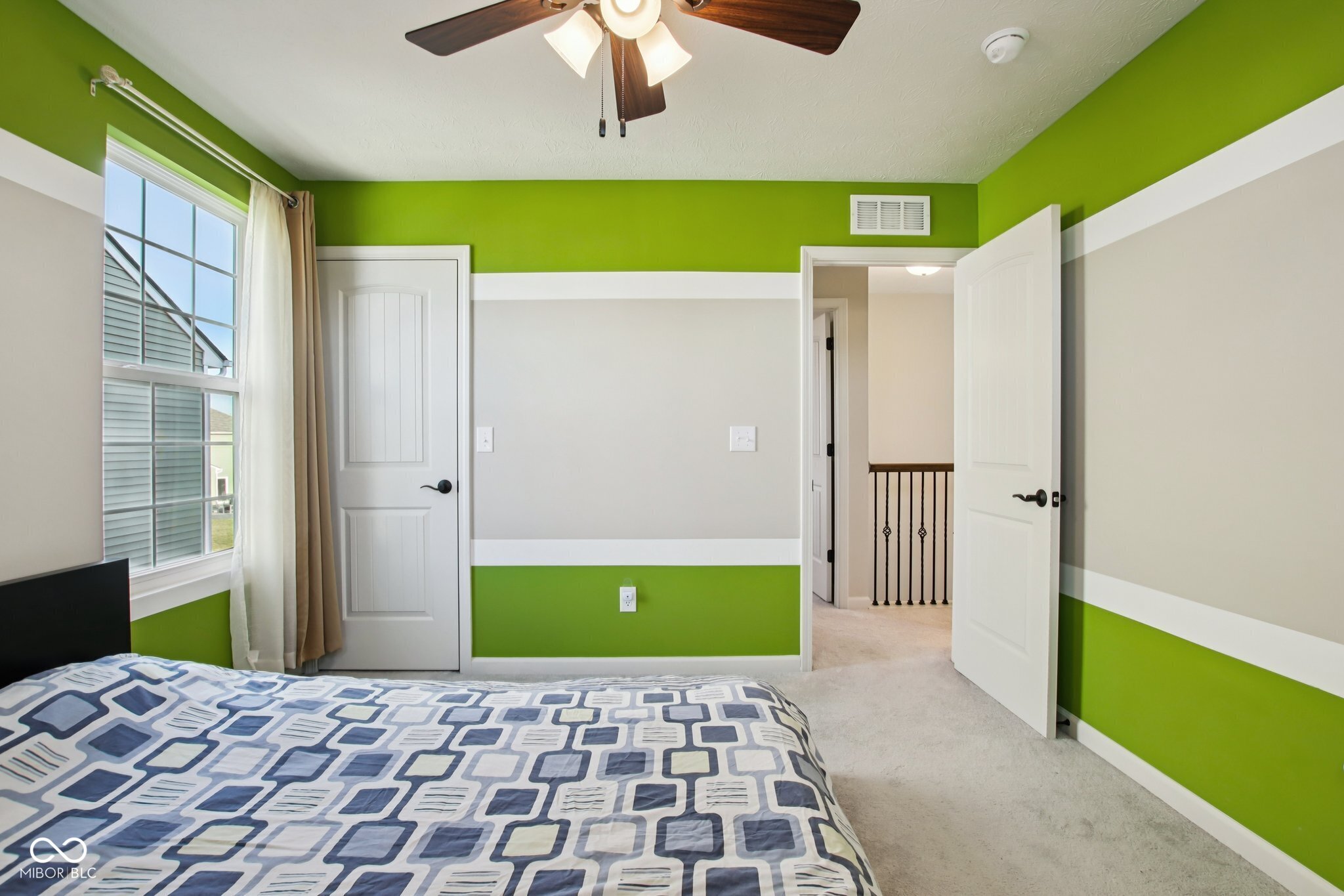 6596 Overlander Lane
