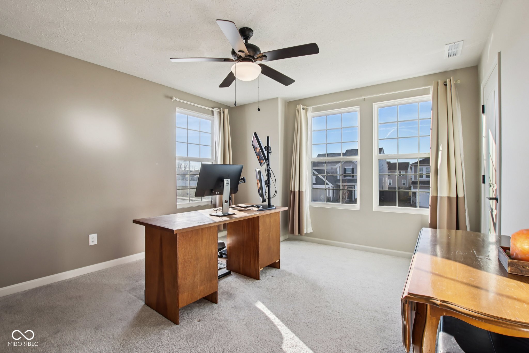 6596 Overlander Lane