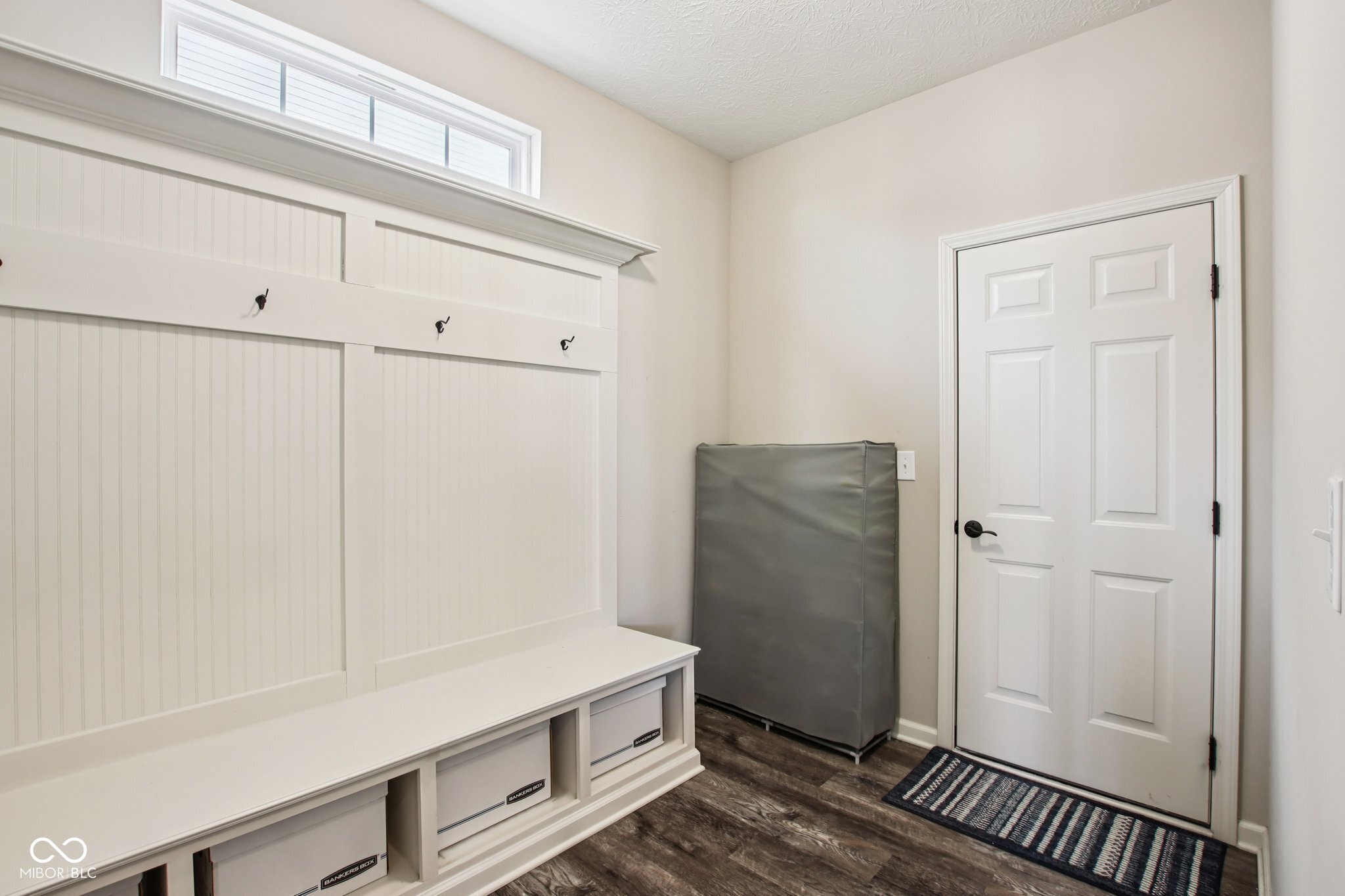 6596 Overlander Lane