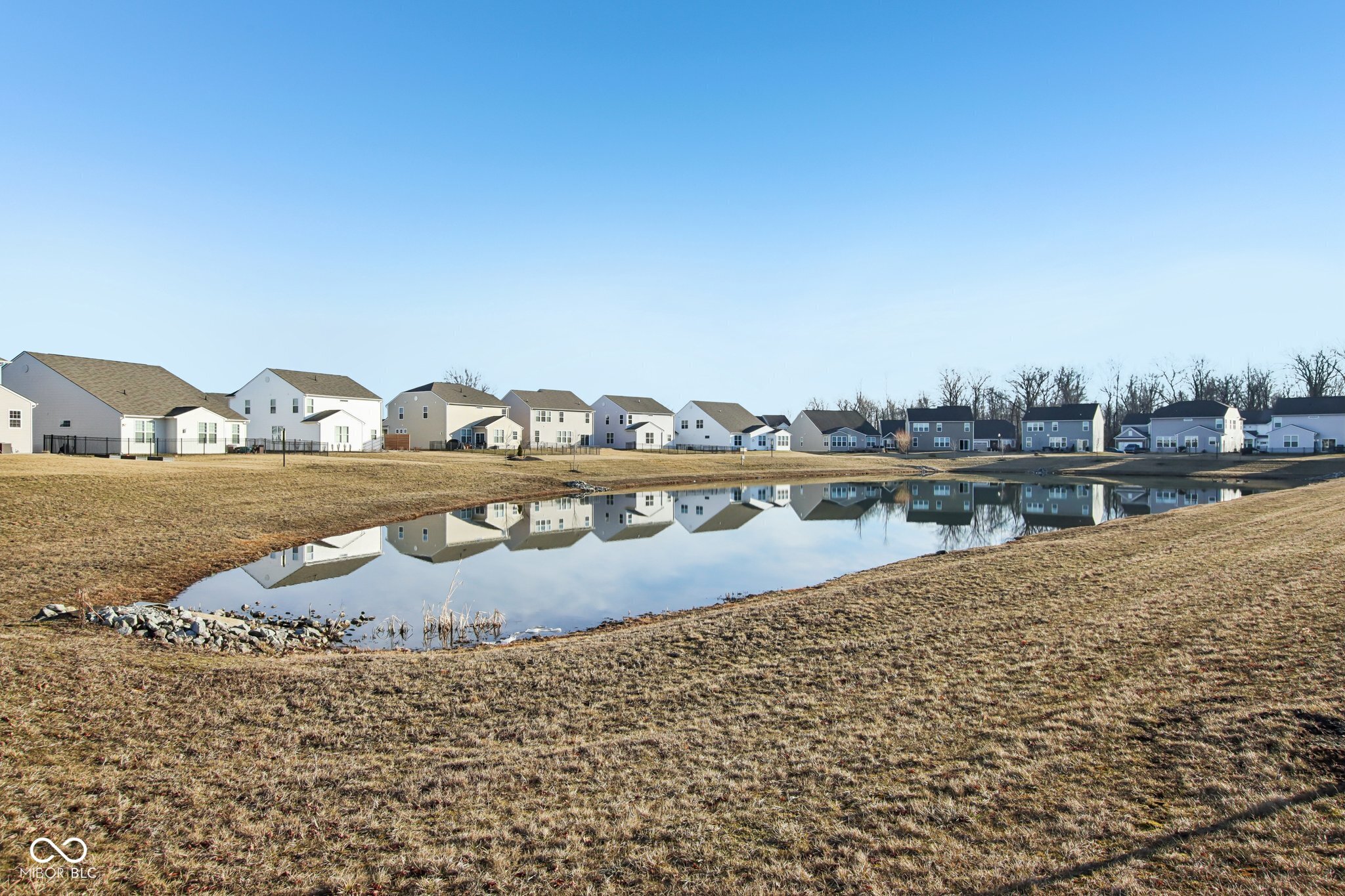 6596 Overlander Lane