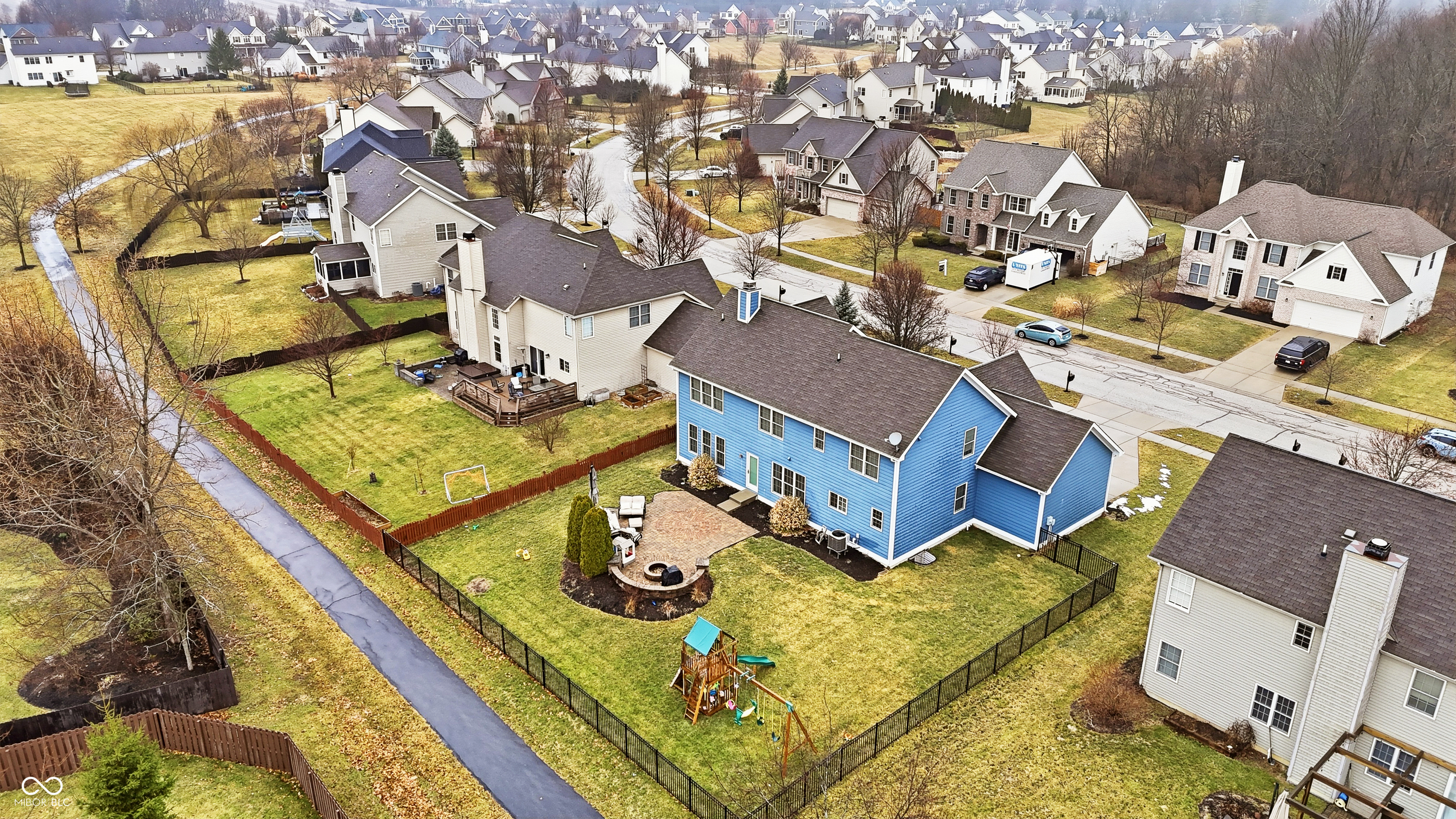 8999 Hearthstone Drive