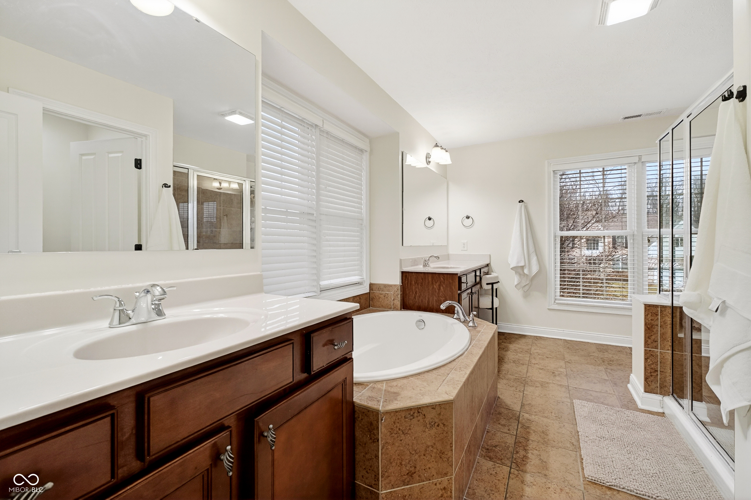 8999 Hearthstone Drive