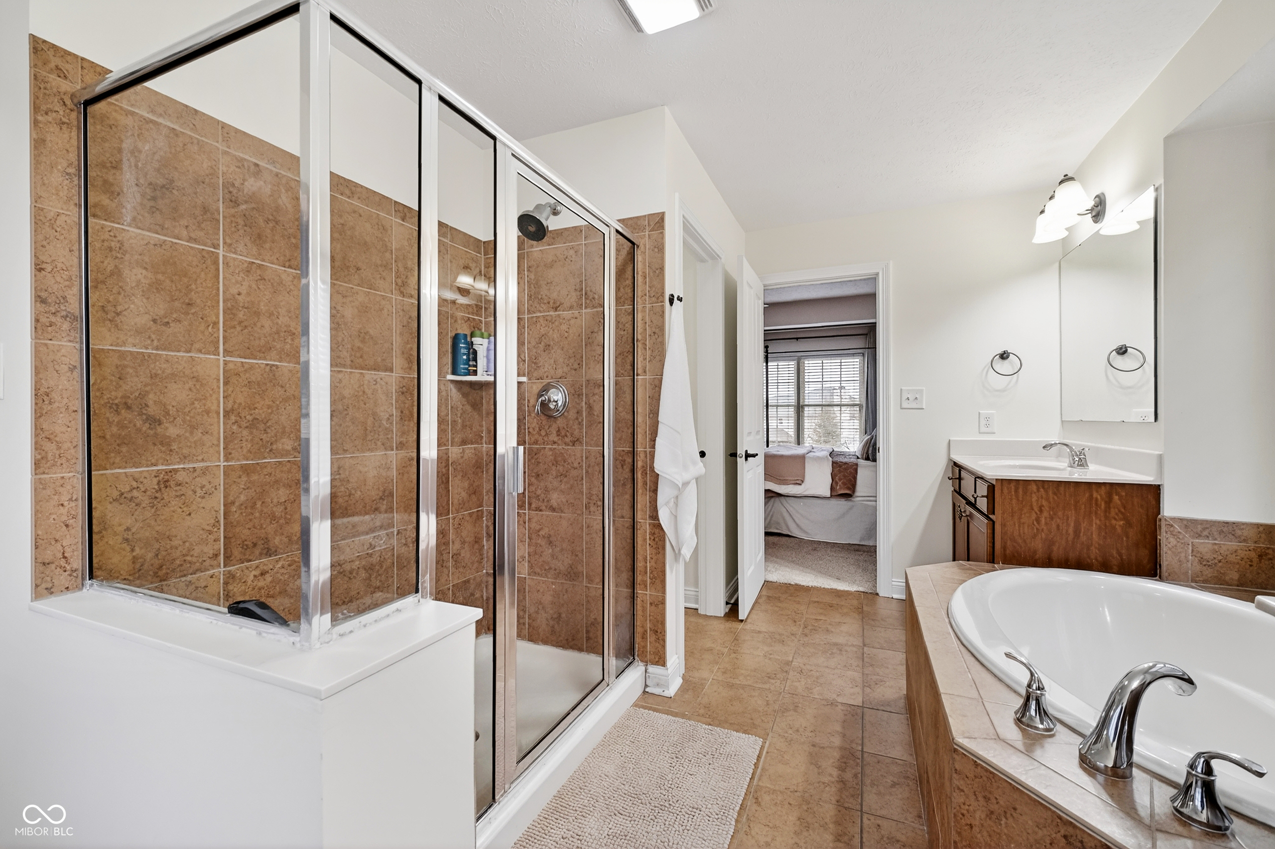 8999 Hearthstone Drive