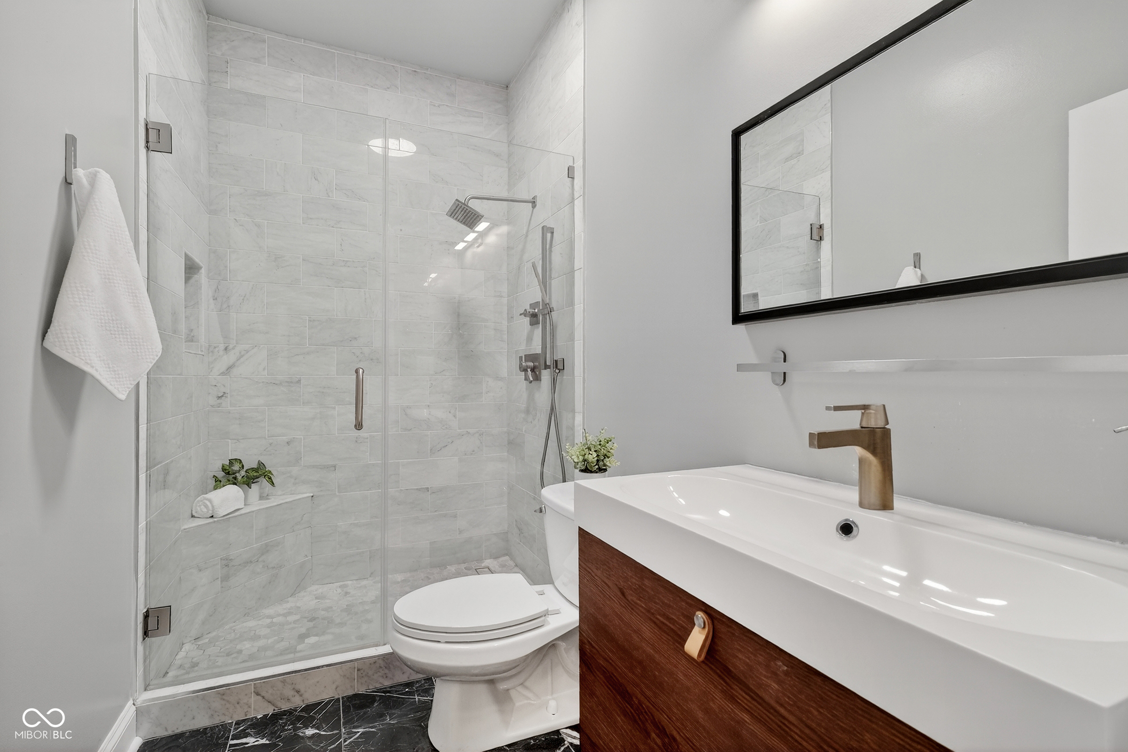 430 N Park Avenue Unit: 101