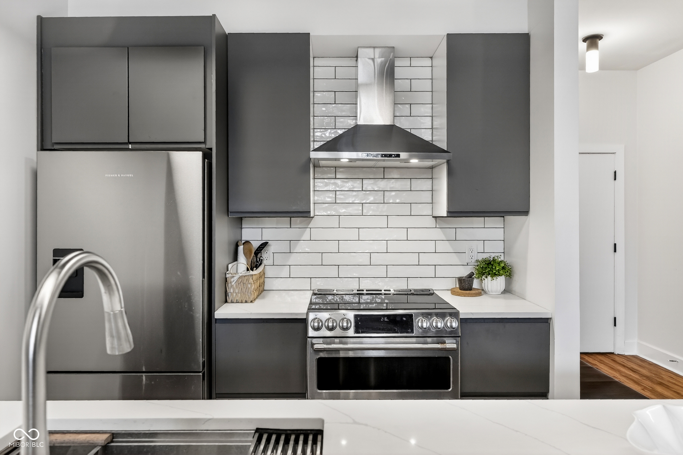 430 N Park Avenue Unit: 101