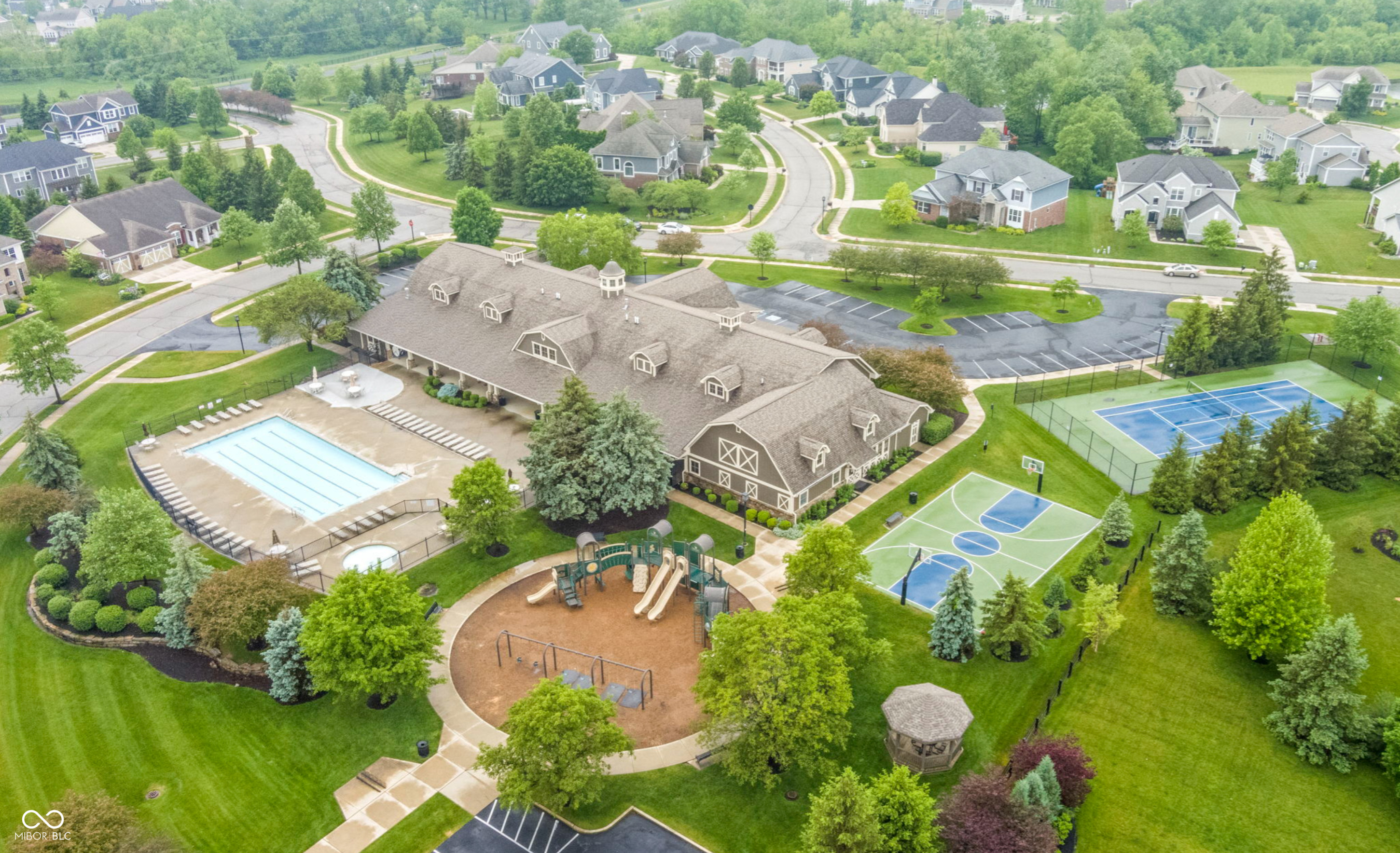 15800 Longship Court