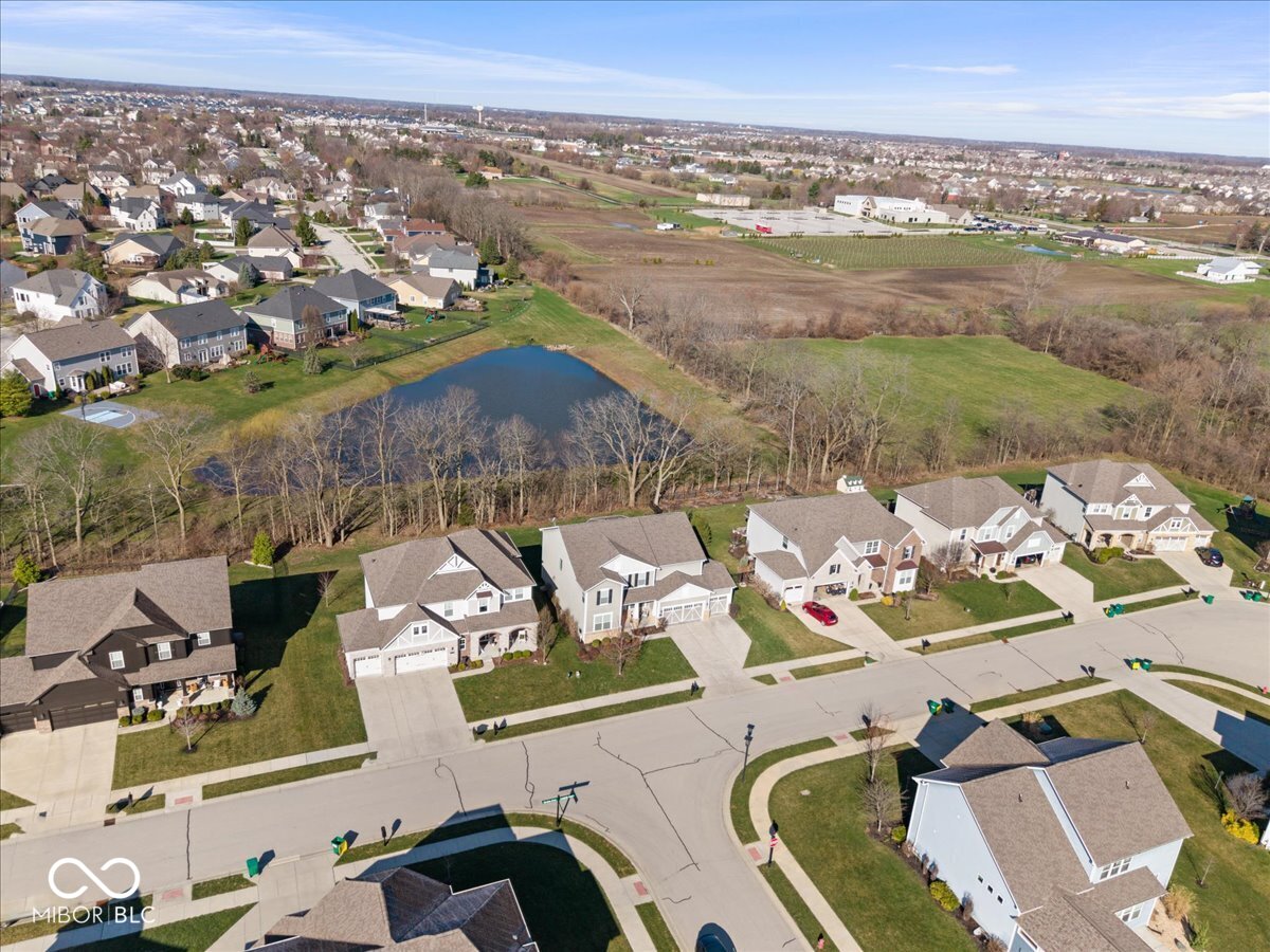 15800 Longship Court