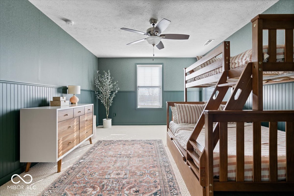 15800 Longship Court