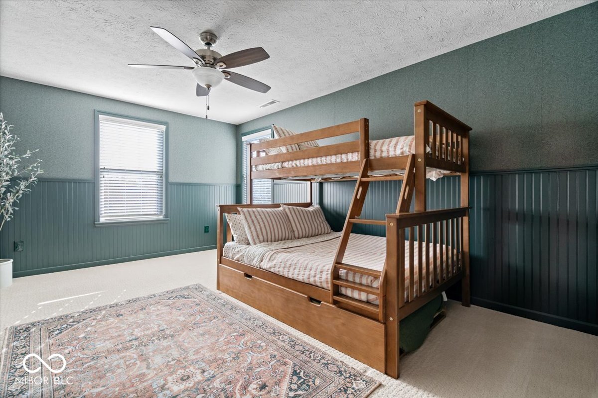 15800 Longship Court