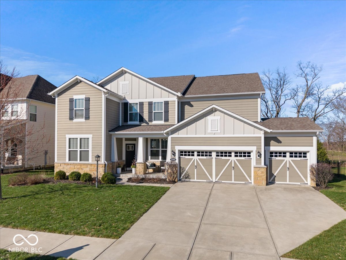 15800 Longship Court